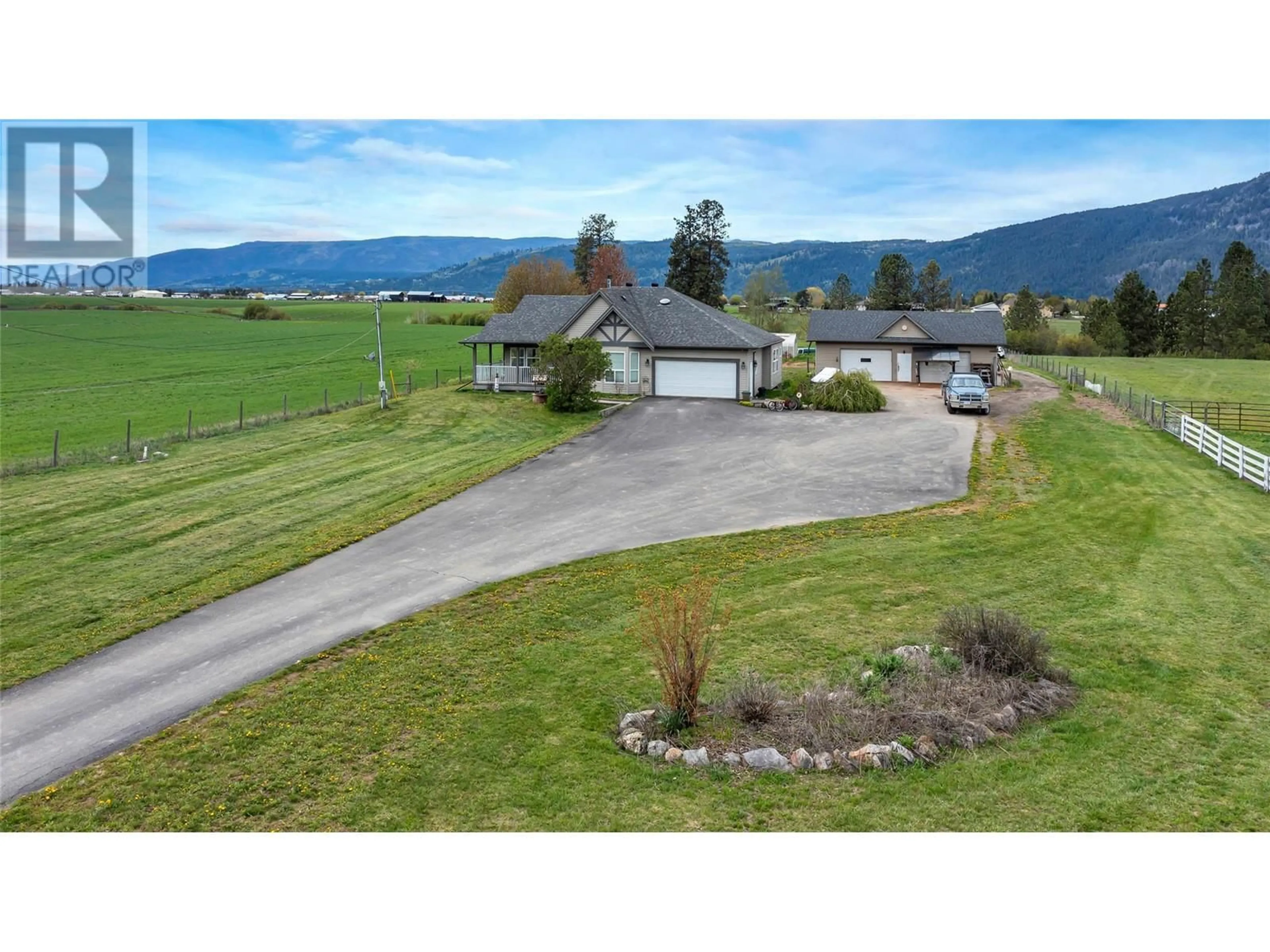 Frontside or backside of a home, the street view for 2067 Okanagan Street, Armstrong British Columbia V0E1B1