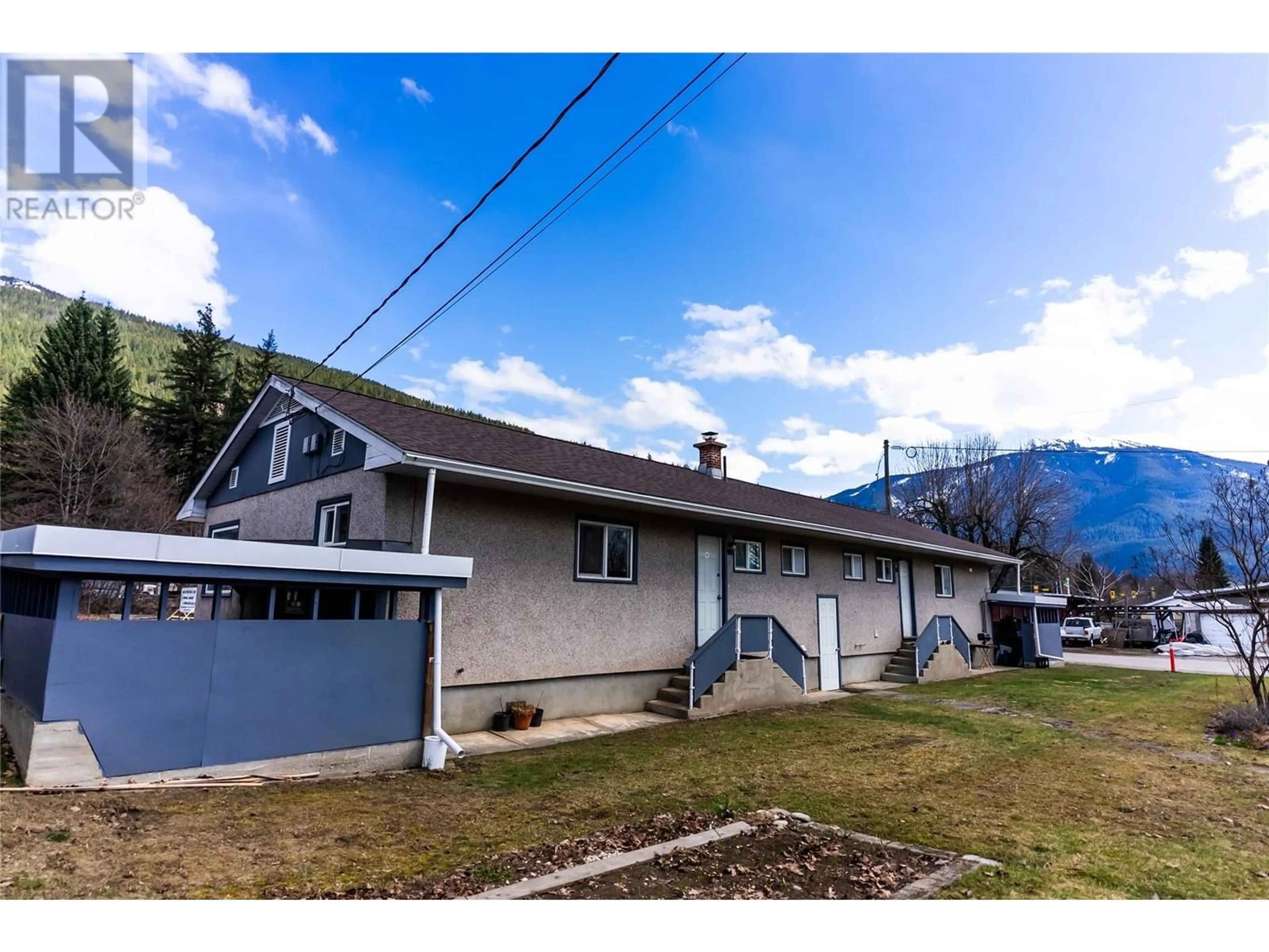 Frontside or backside of a home, cottage for 905 Victoria Road, Revelstoke British Columbia V0E2S0