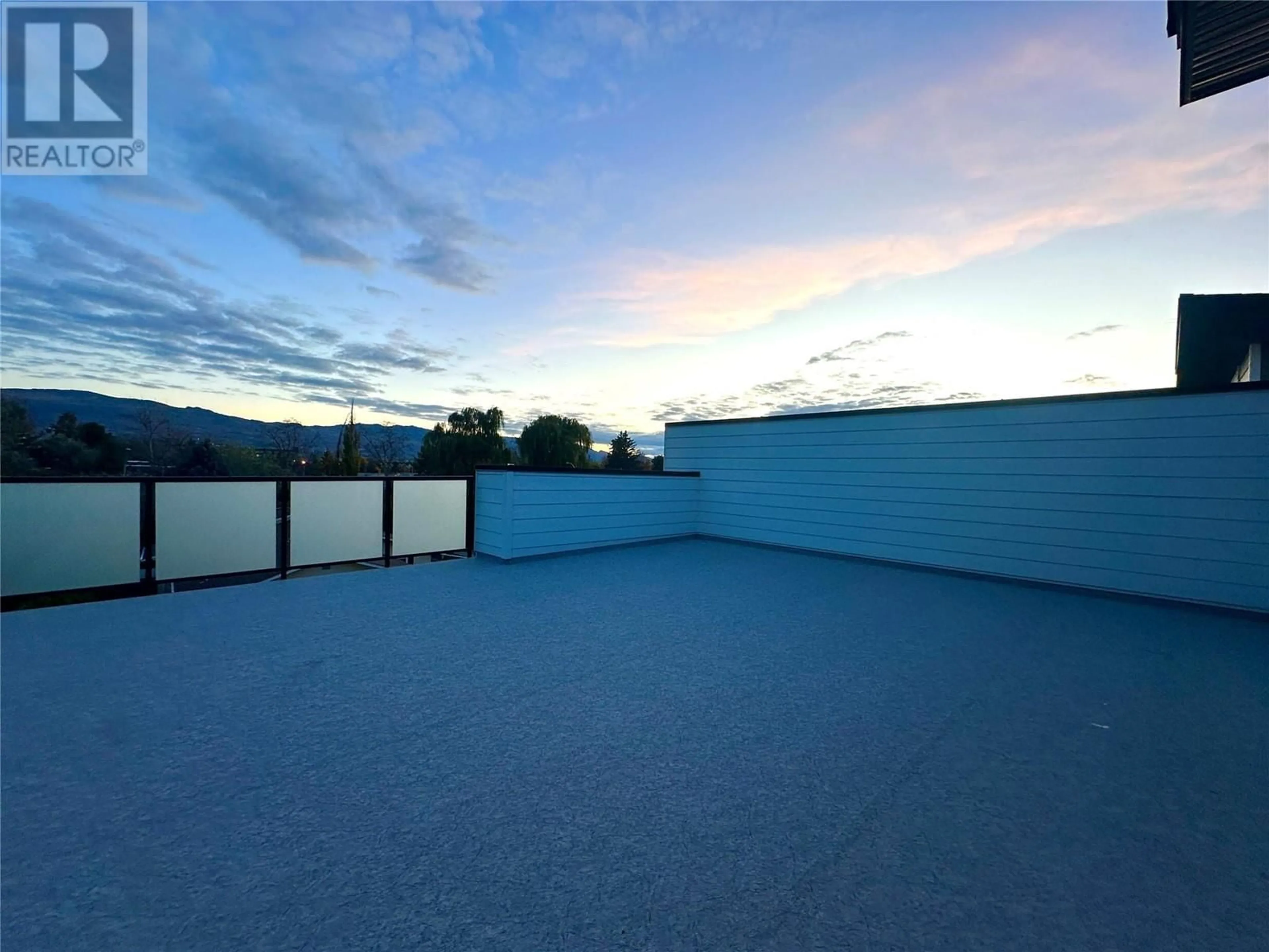 Patio, the view of mountain for 853 Kinnear Court, Kelowna British Columbia V1Y8A9