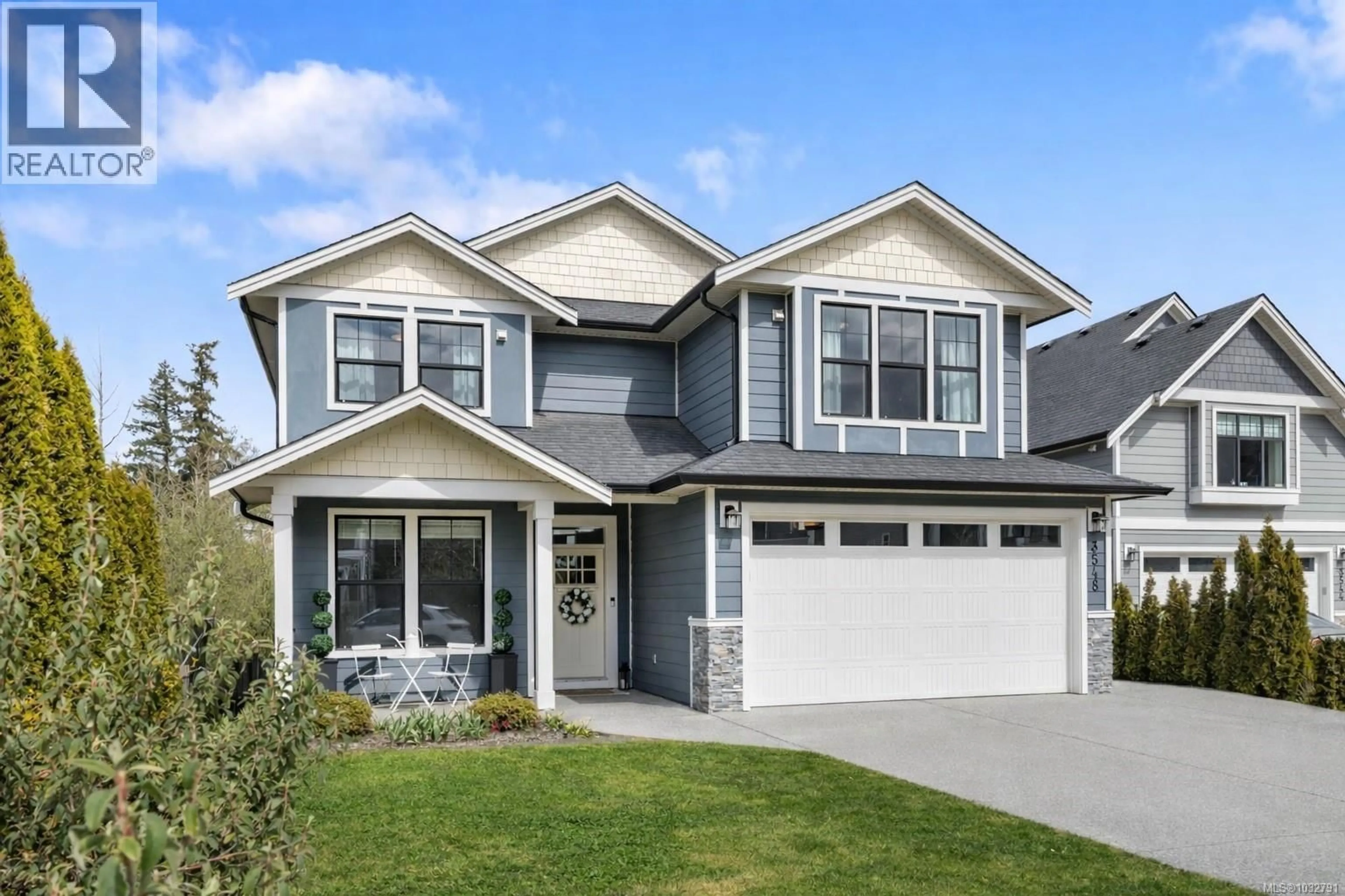 Home with vinyl exterior material, street for 3548 PAPERBARK CRESCENT, Langford British Columbia V9C0L5