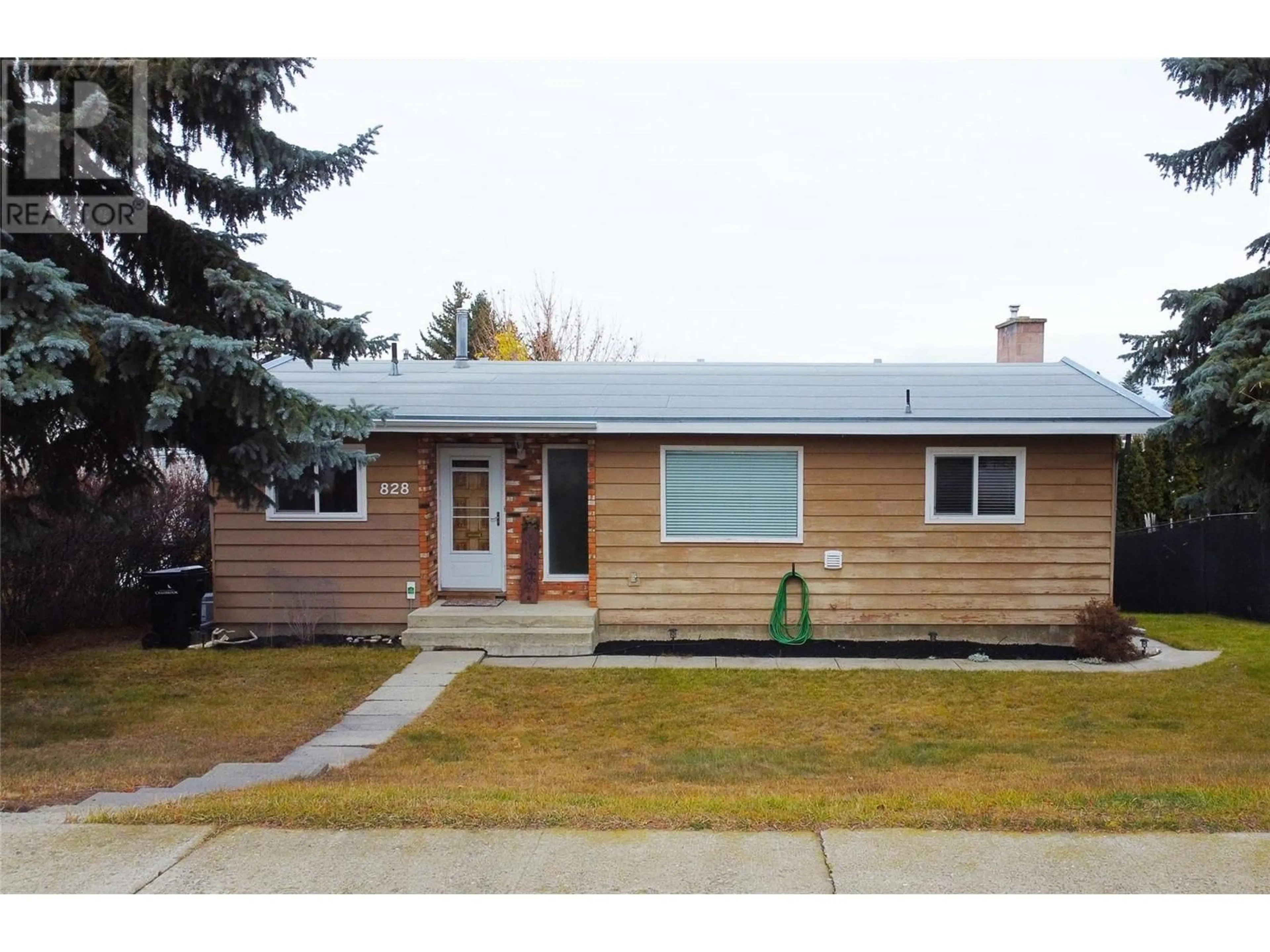 Frontside or backside of a home, the street view for 828 14TH  S Street Lot# 5, Cranbrook British Columbia V1C1X9