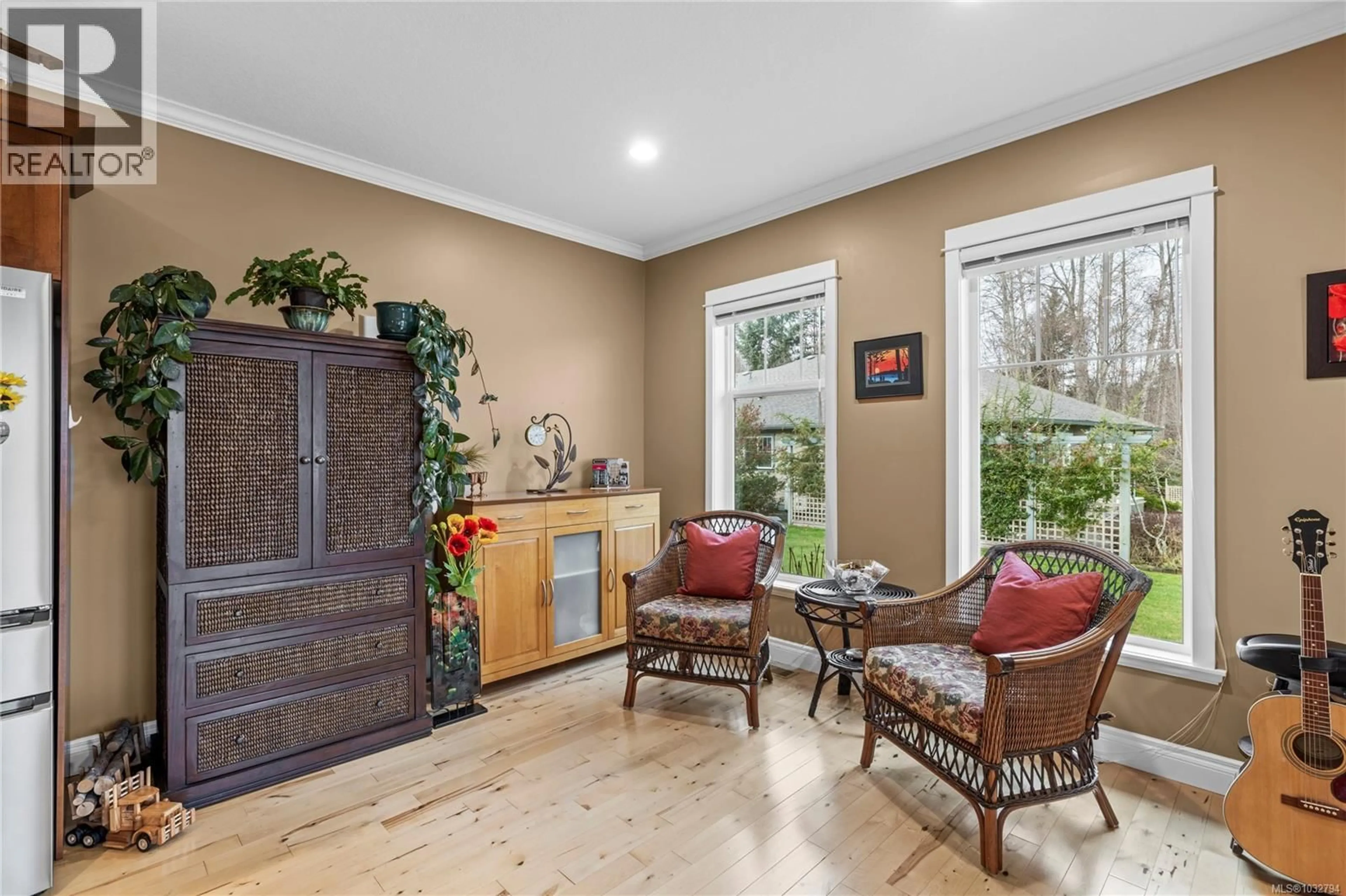 Indoor entryway for 8 - 5300 GAINSBERG ROAD, Bowser British Columbia V0R1G0