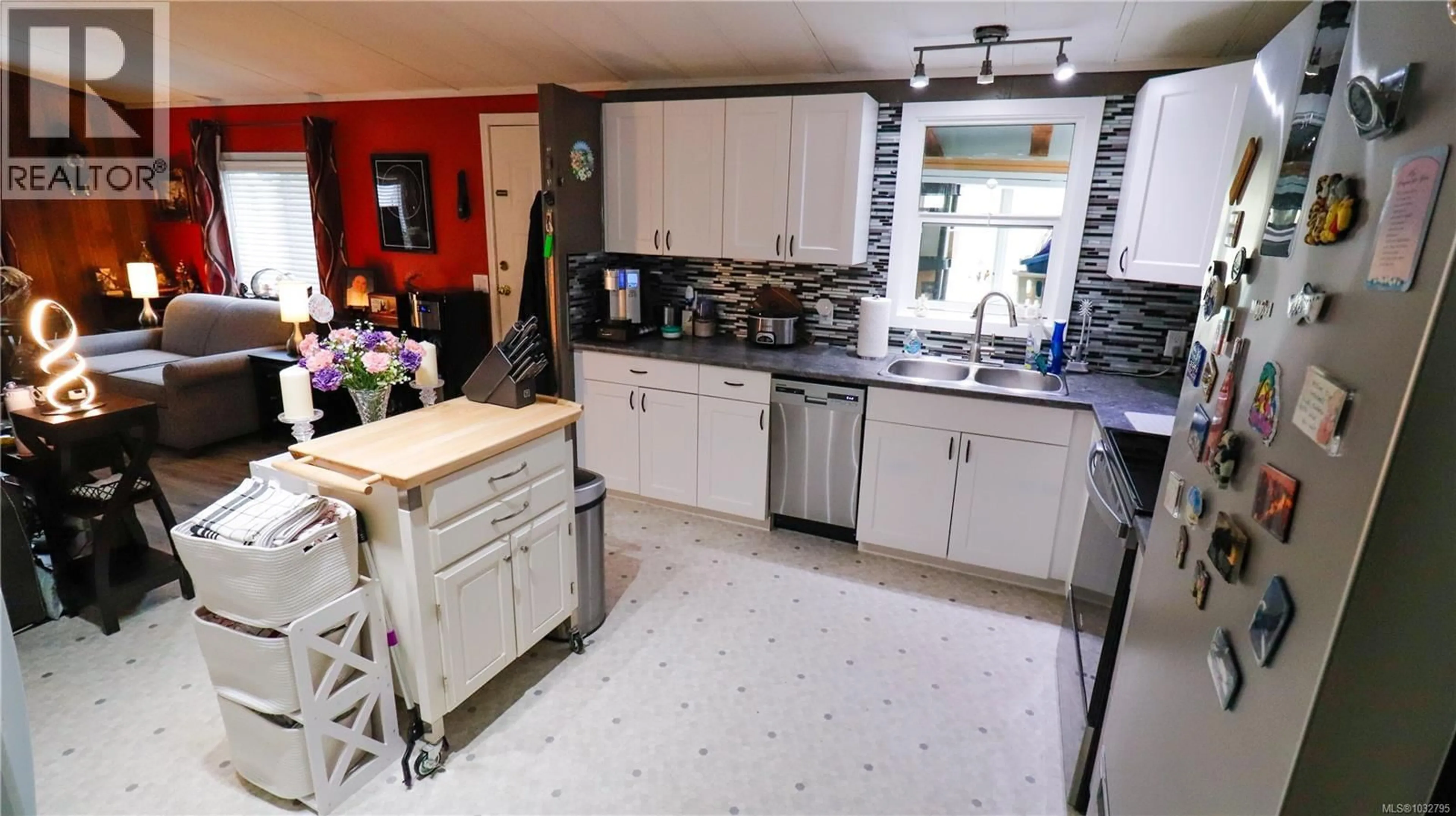 Unknown for 2 - 1655 ALBERNI HIGHWAY, Port Alberni British Columbia V9Y8G8