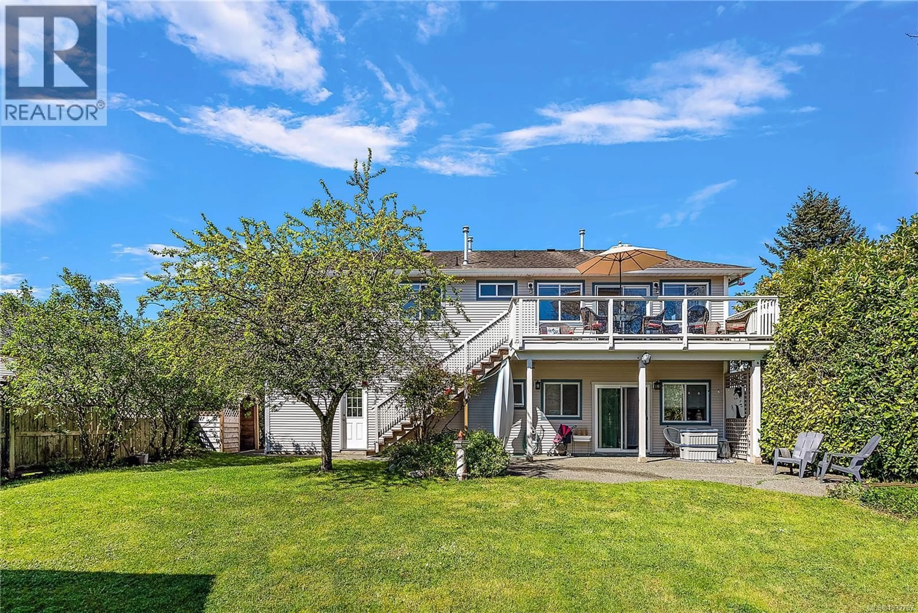 A pic from outside/outdoor area/front of a property/back of a property/a pic from drone, water/lake/river/ocean view for 10347 BOWERBANK ROAD, Sidney British Columbia V8L3L6