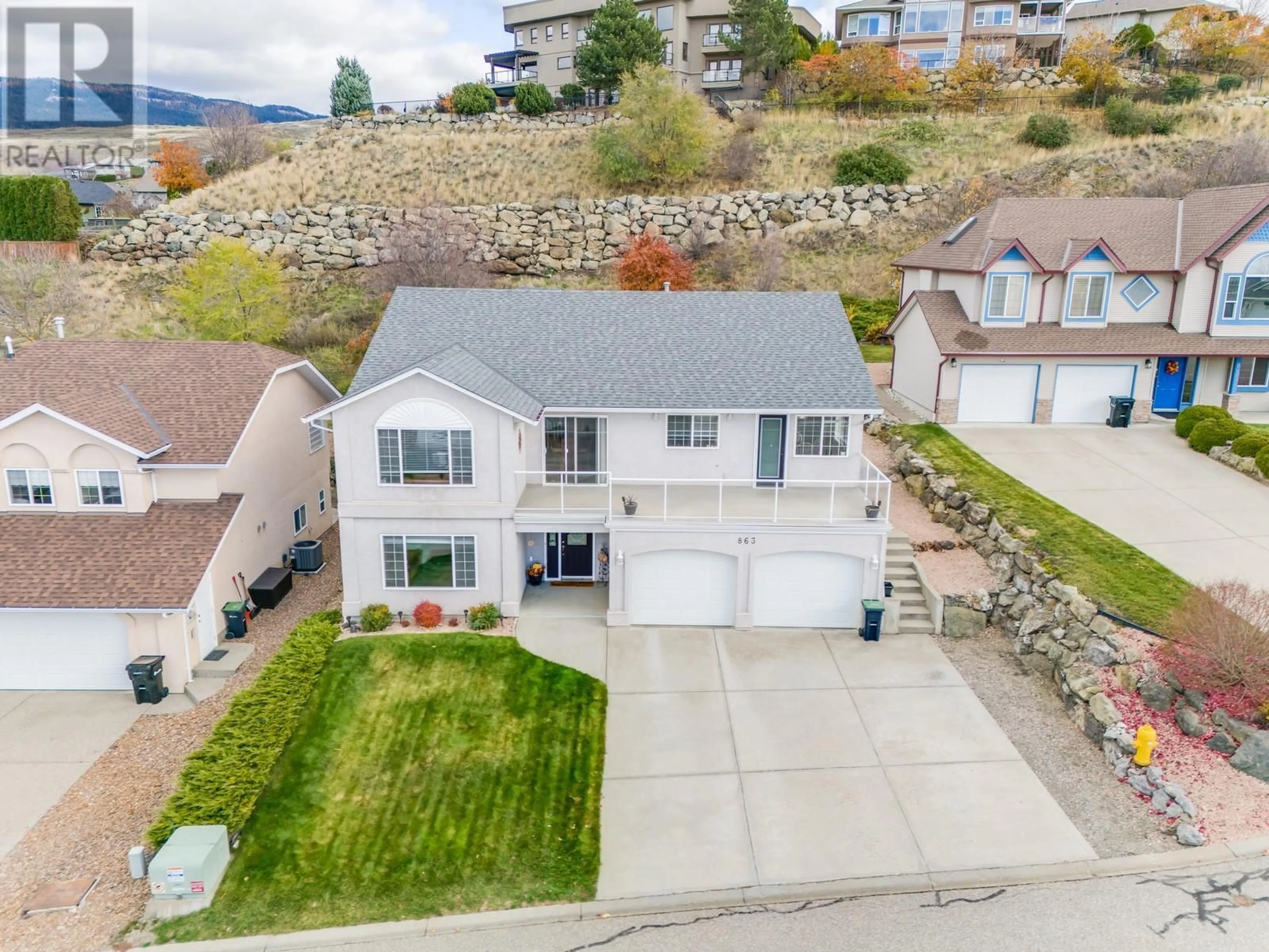 Frontside or backside of a home, the street view for 863 Mt Grady Place, Vernon British Columbia V1B2Z2