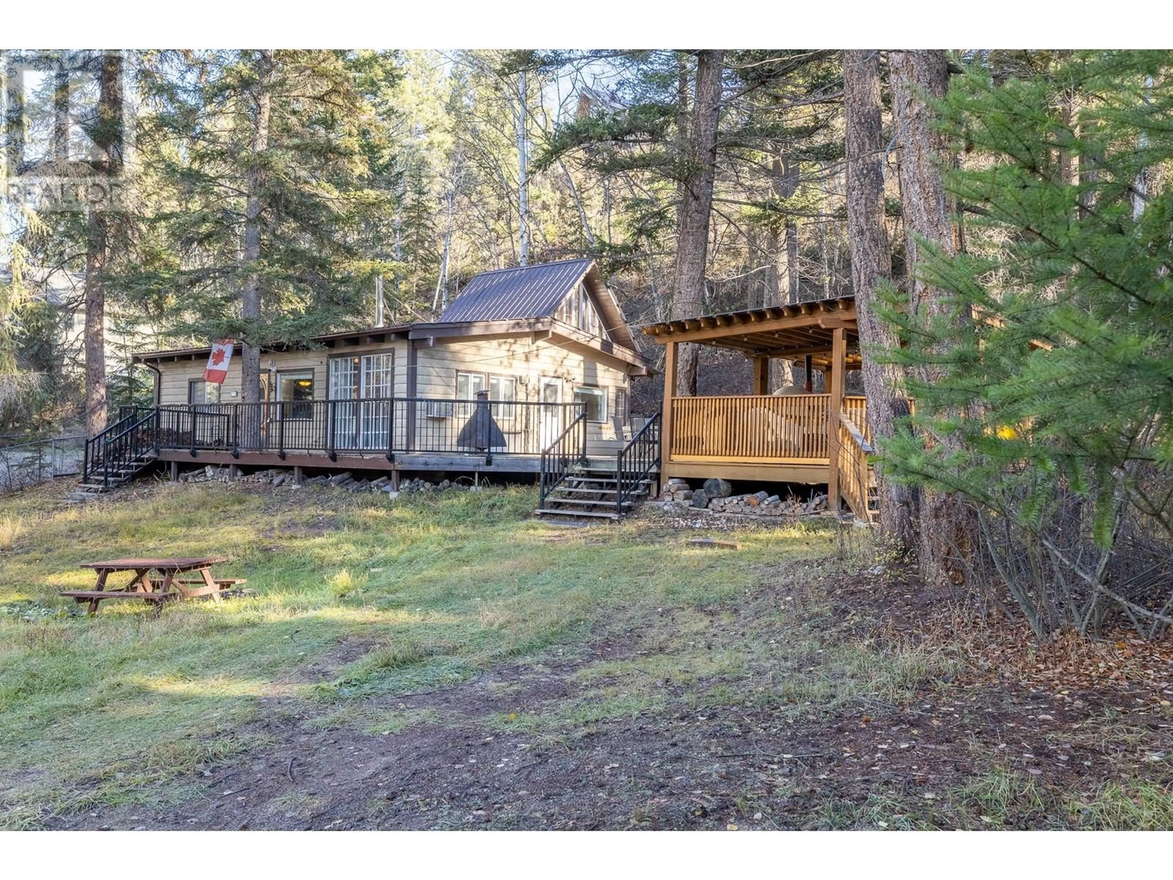 Frontside or backside of a home, cottage for 4736 COPPER Crescent, Windermere British Columbia V0B2L2