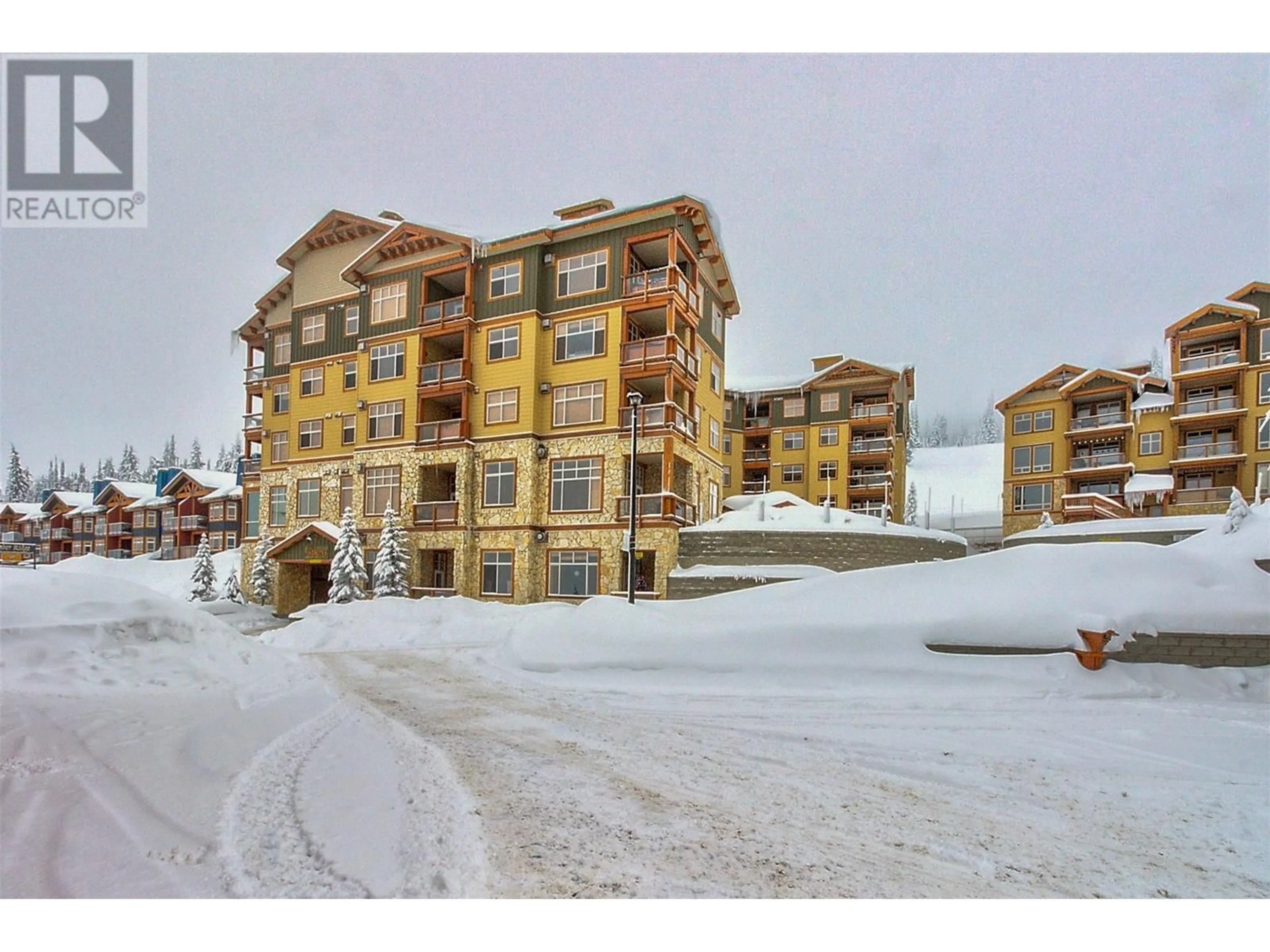 A pic from exterior of the house or condo, the street view for 7700 Porcupine Road Unit# 503, Big White British Columbia V1P1P3