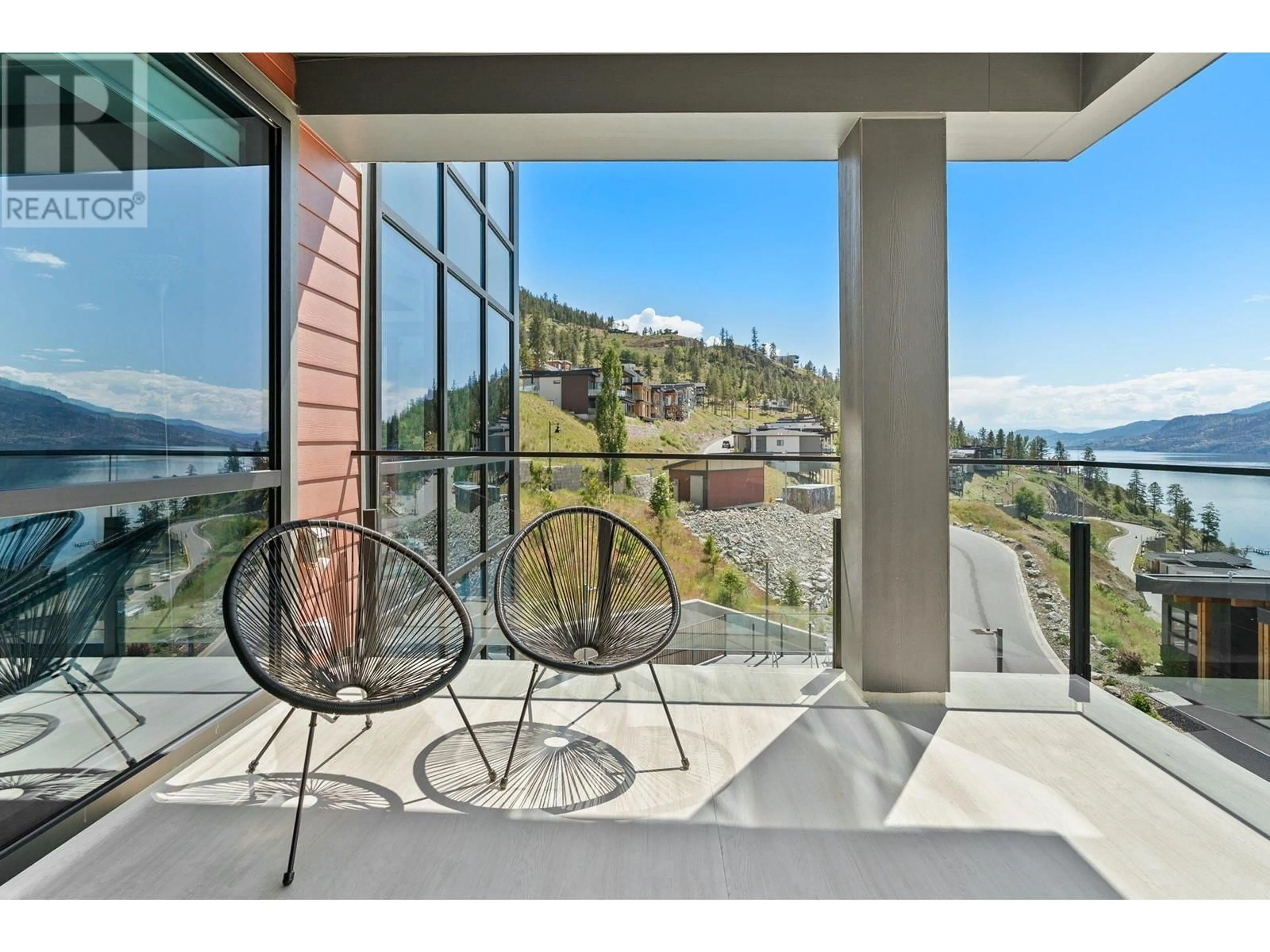 Indoor entryway, ceramic floors for 3475 Granite Close Unit# 316, Kelowna British Columbia V1V0B9