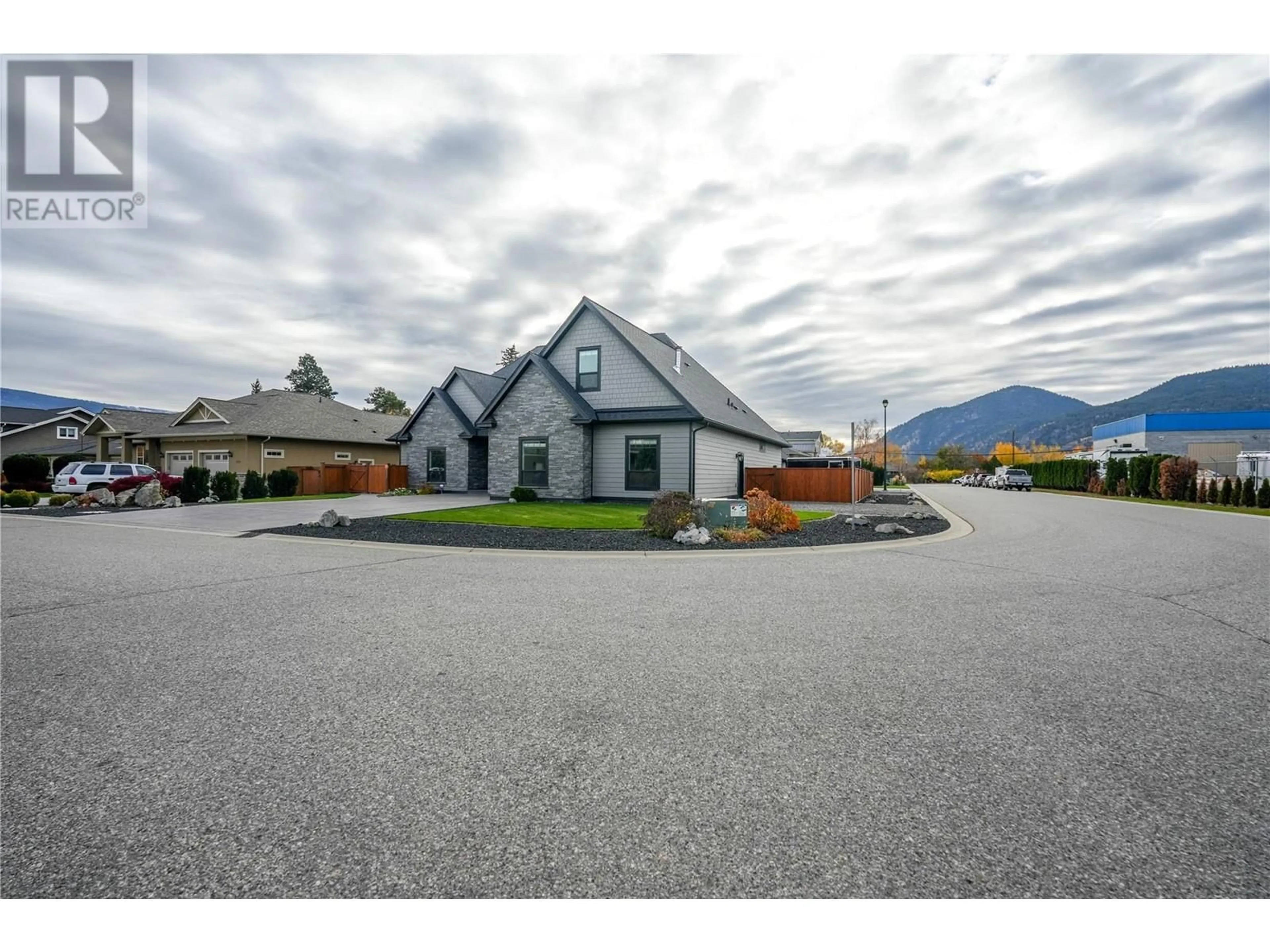 A pic from outside/outdoor area/front of a property/back of a property/a pic from drone, mountain view for 1715 BRITTON ROAD, Summerland British Columbia V0H1Z9