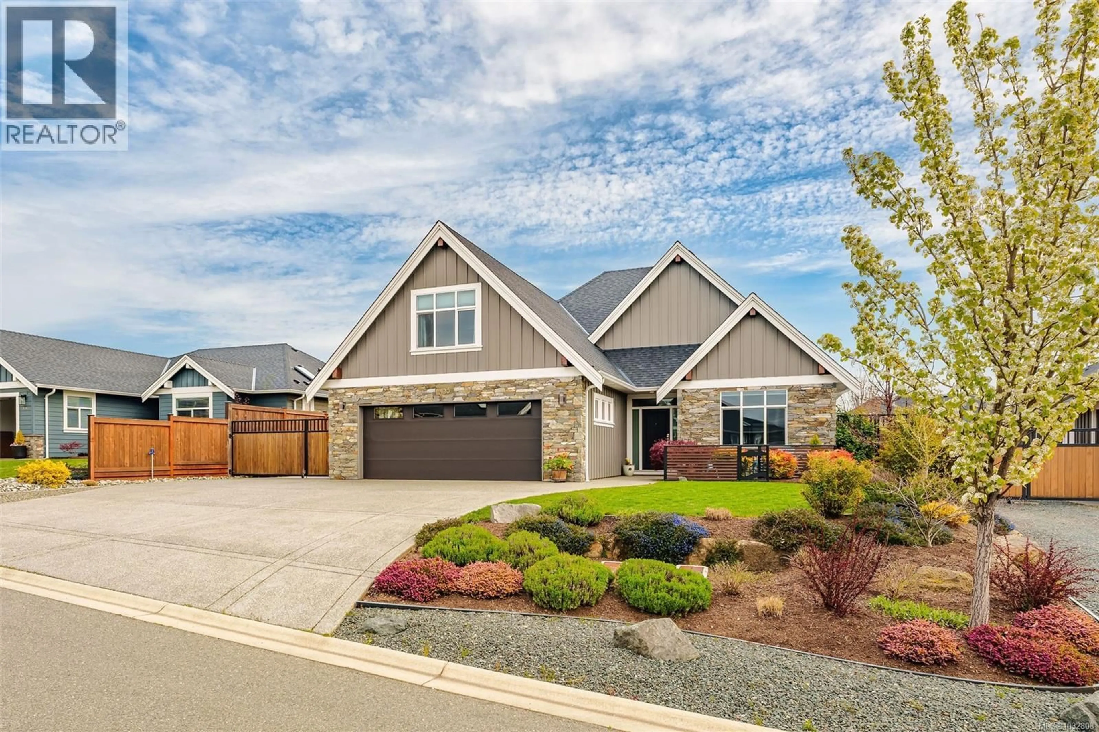 Home with brick exterior material, street for 430 RIDGEFIELD DRIVE, Parksville British Columbia V9P0E2