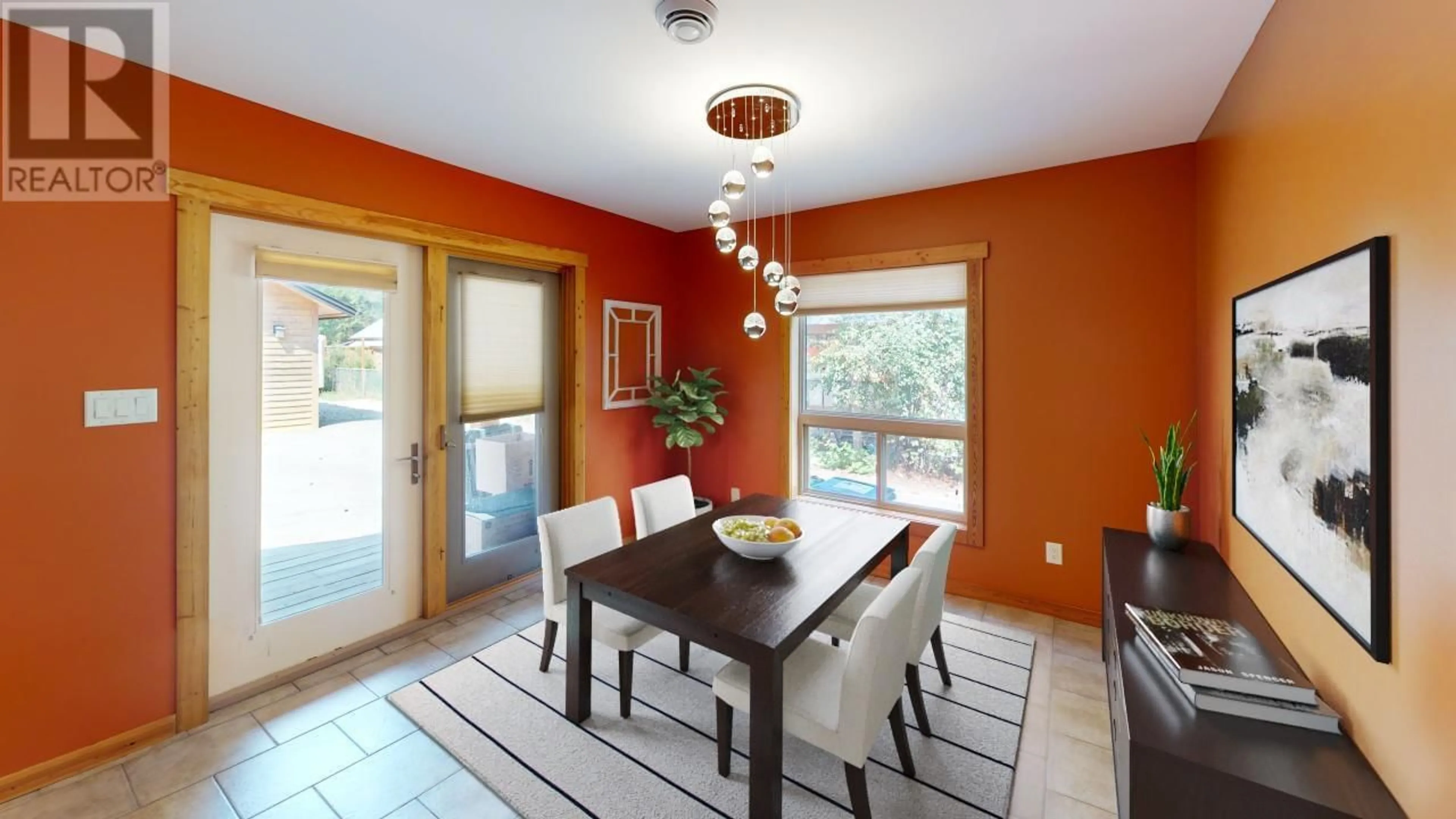 Dining room, wood floors for 1305 STONEY Lane, Golden British Columbia V0A1H3