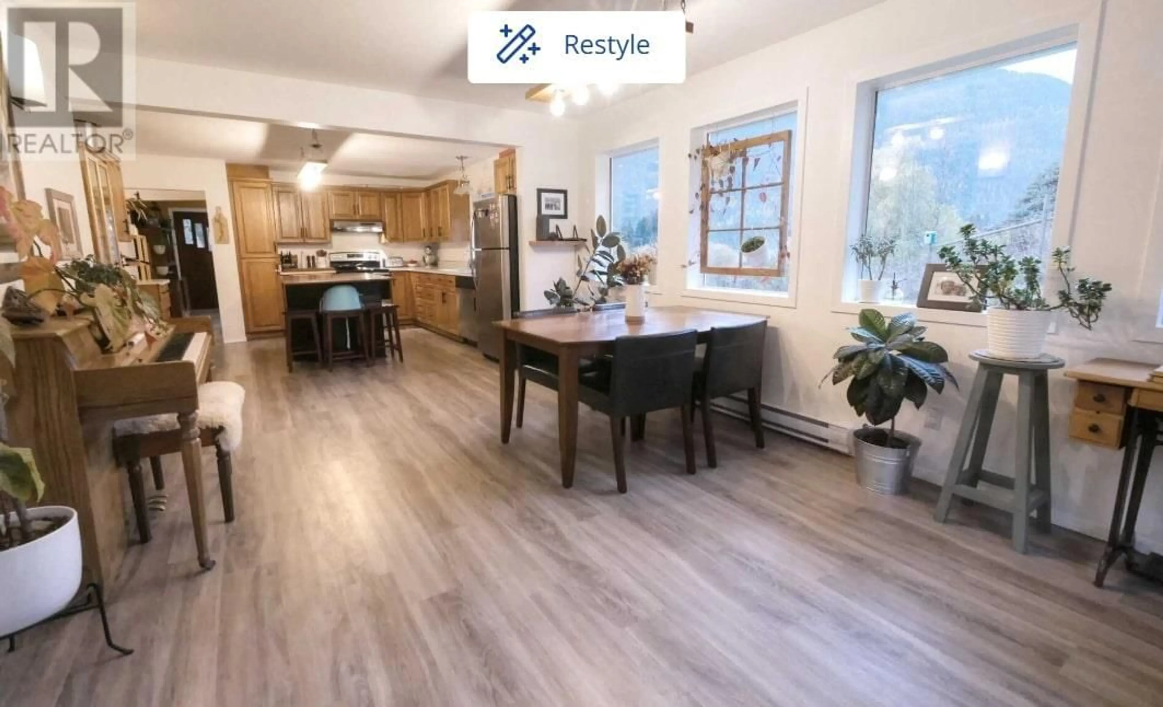 Open concept kitchen, unknown for 3064 UPPER SLOCAN PARK ROAD, Slocan Park British Columbia V0G2E0