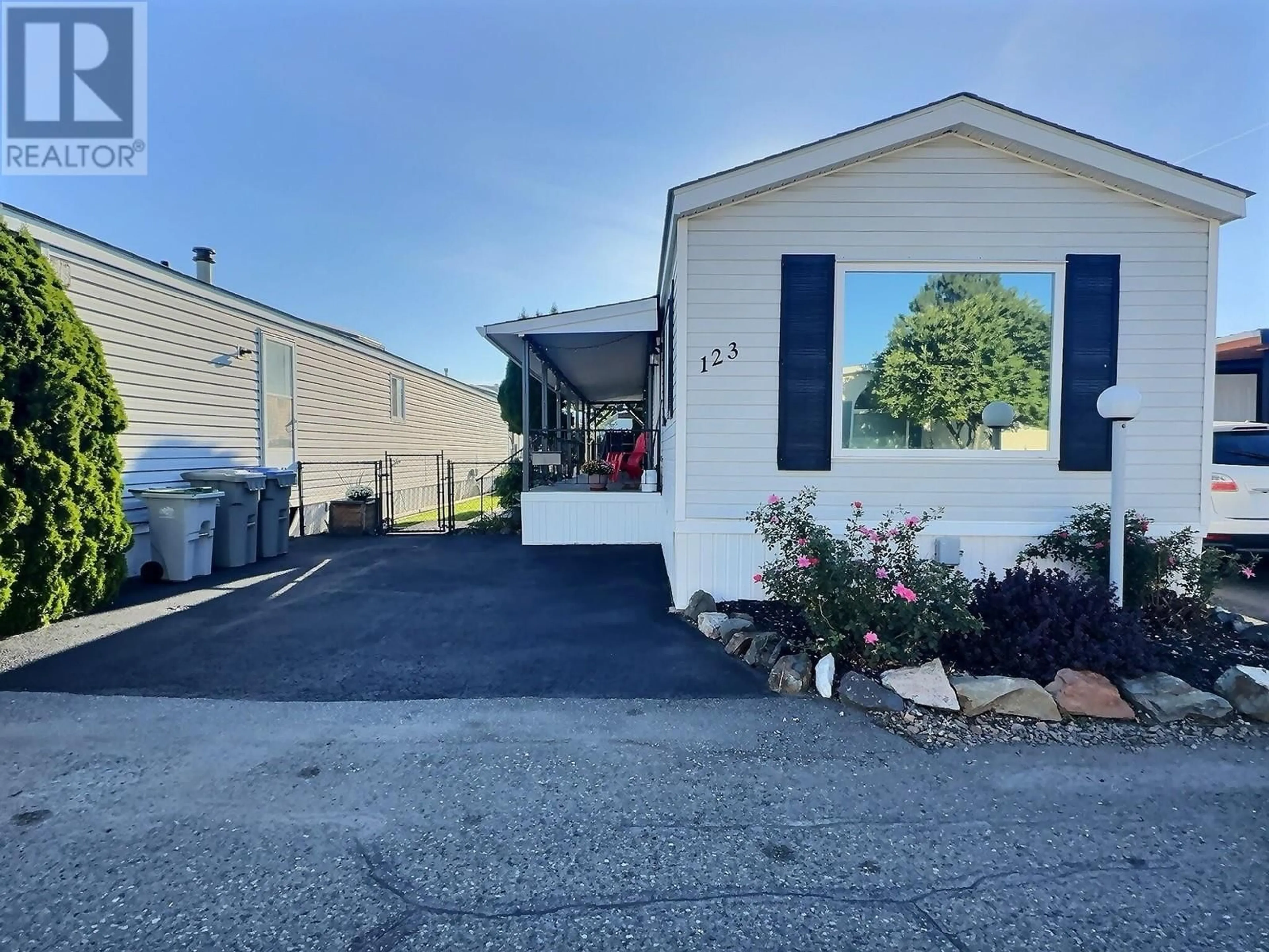 A pic from exterior of the house or condo, the front or back of building for 1655 Ord Road Unit# 123, Kamloops British Columbia V2B7V6