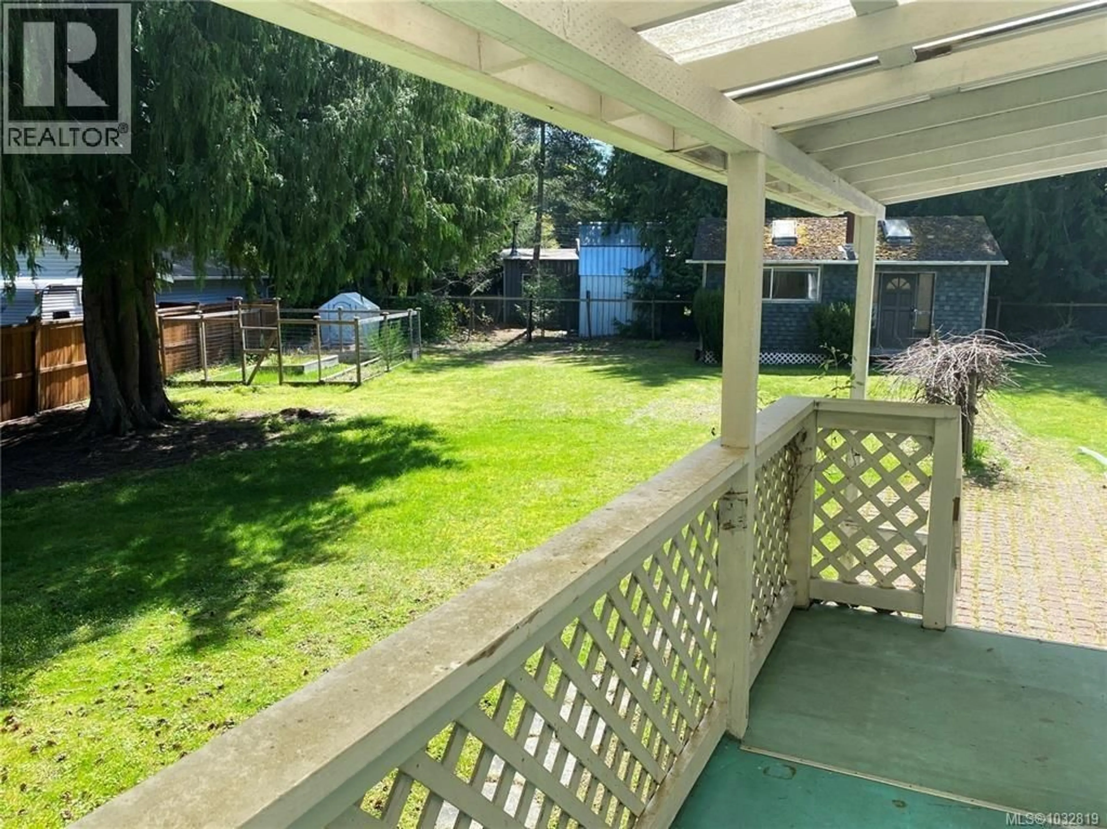 Patio, unknown for 1520 KING ROAD, Qualicum Beach British Columbia V9K2A8