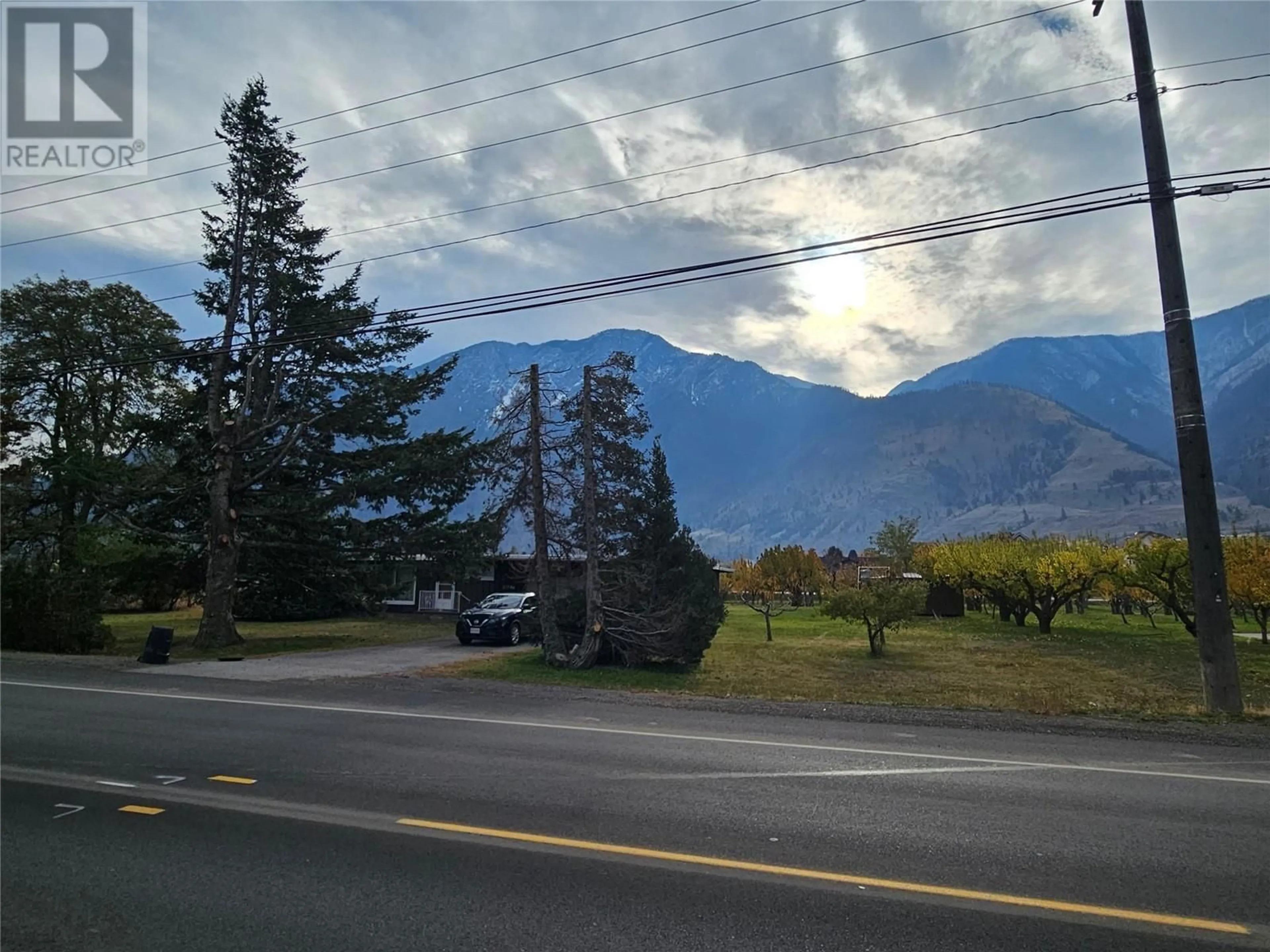 A pic from exterior of the house or condo, the view of mountain for 17 7th Avenue, Keremeos British Columbia V0X1N3