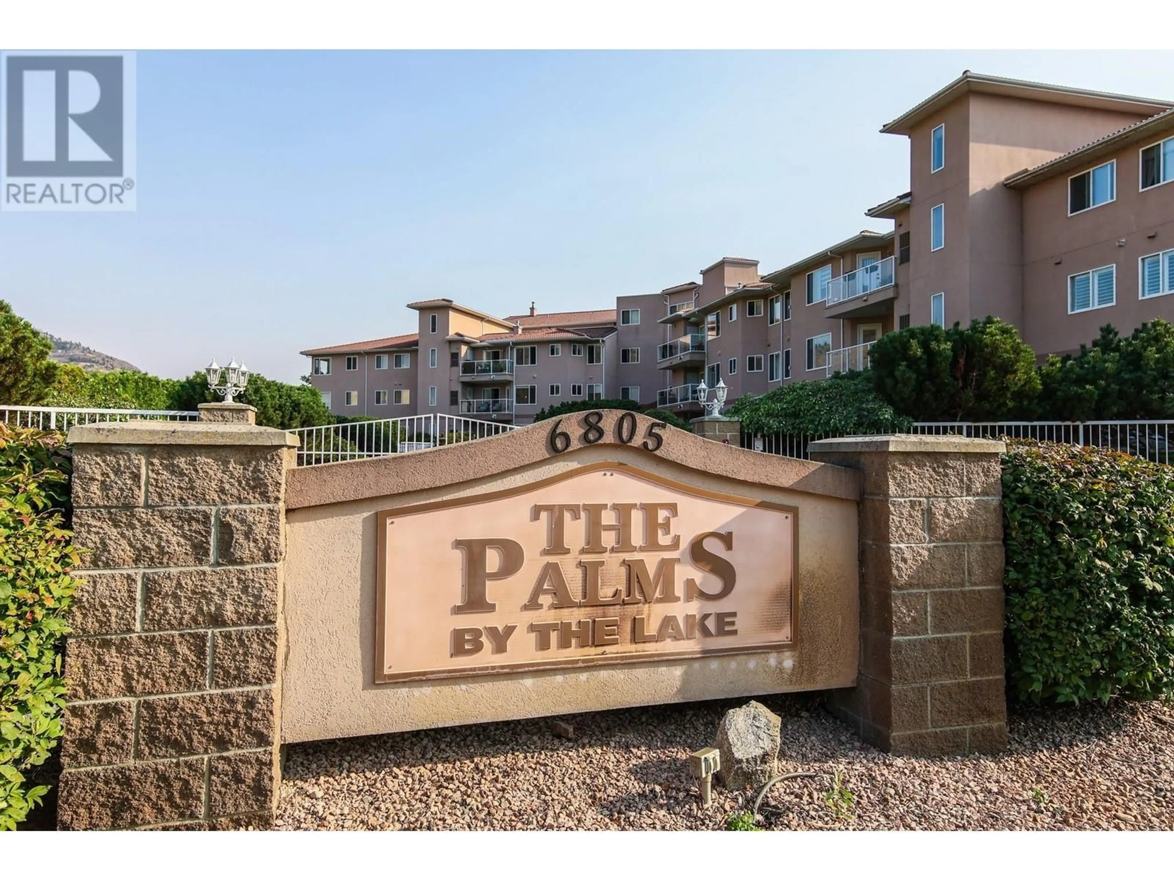 Patio, water/lake/river/ocean view for 400 - 6805 COTTONWOOD DRIVE, Osoyoos British Columbia V0H1V3