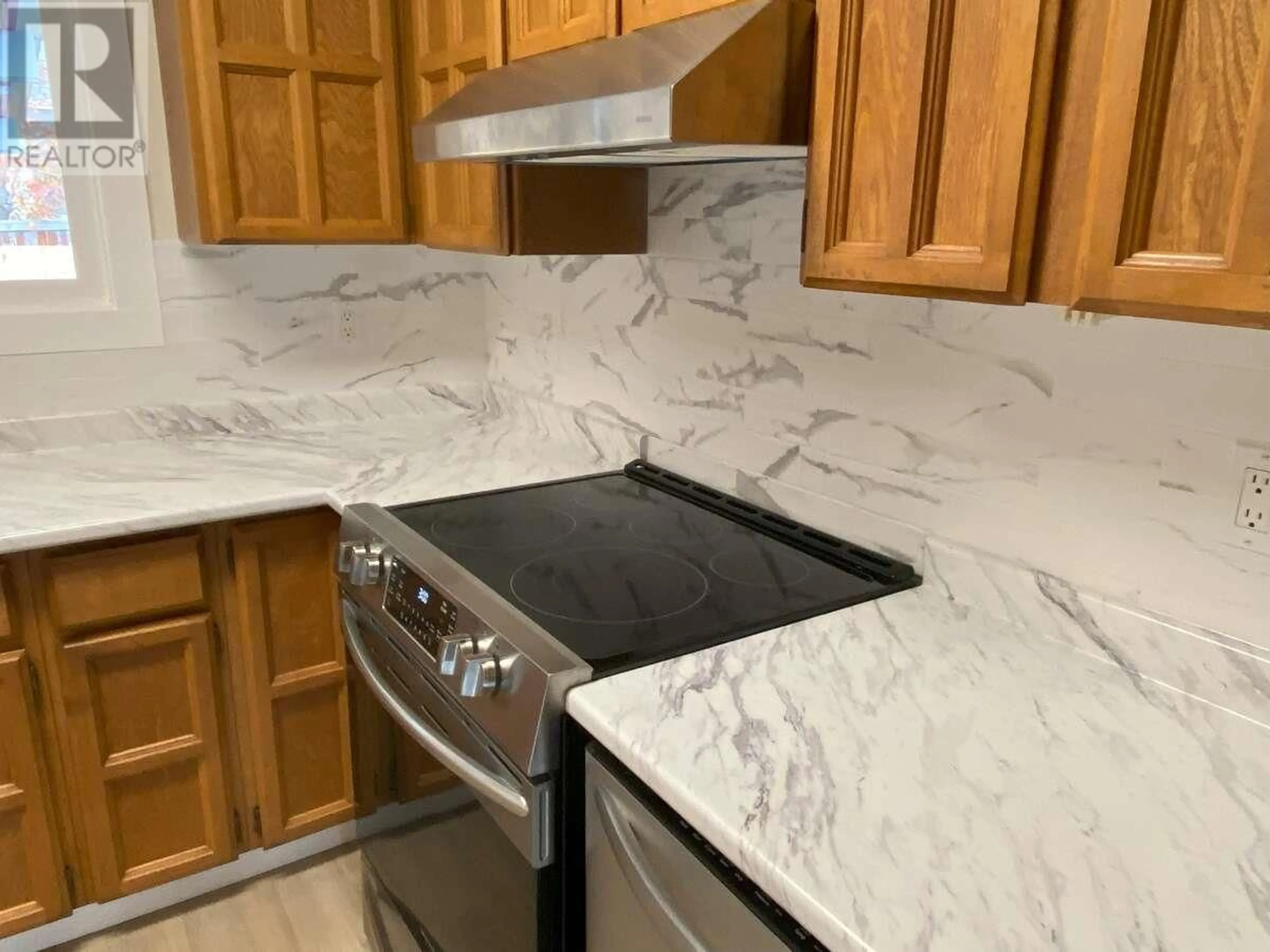 Standard kitchen, ceramic/tile floor for 3013 11TH STREET, Vernon British Columbia V1T7V1