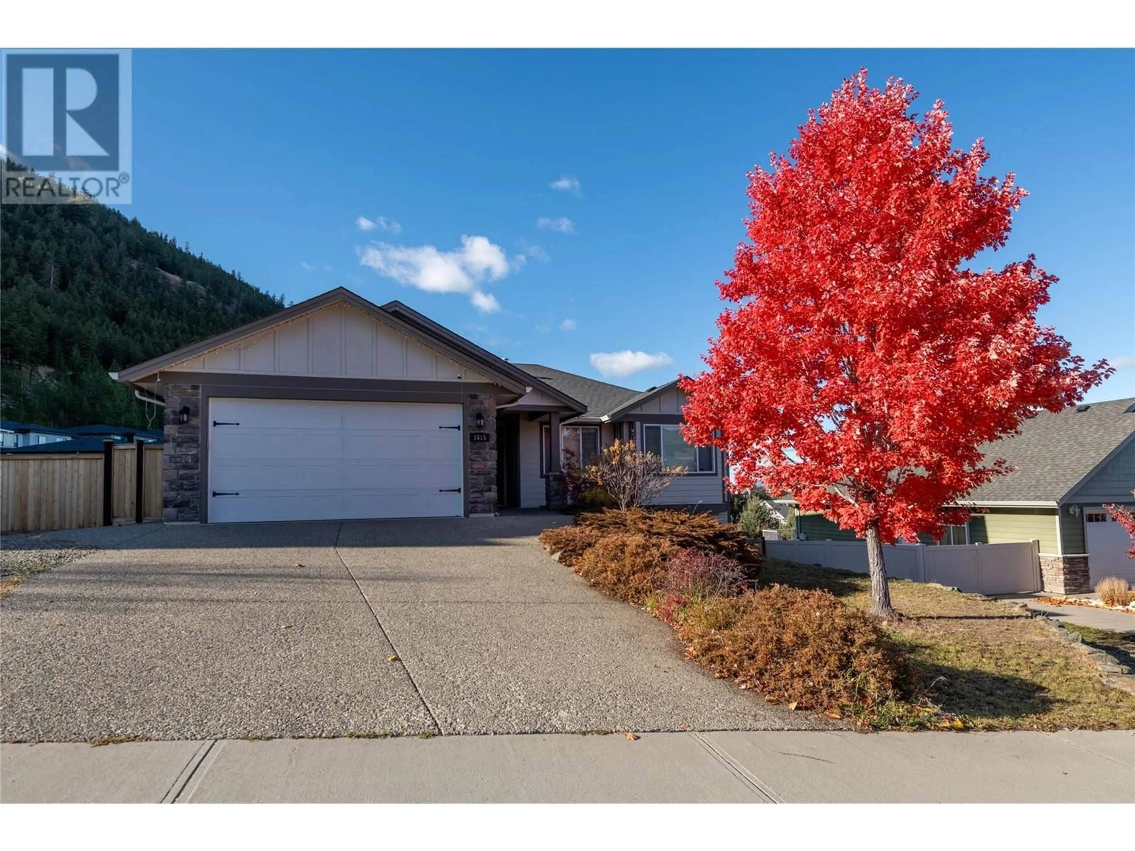 Frontside or backside of a home, the street view for 1615 CHEAKAMUS Drive, Kamloops British Columbia V2E2T6