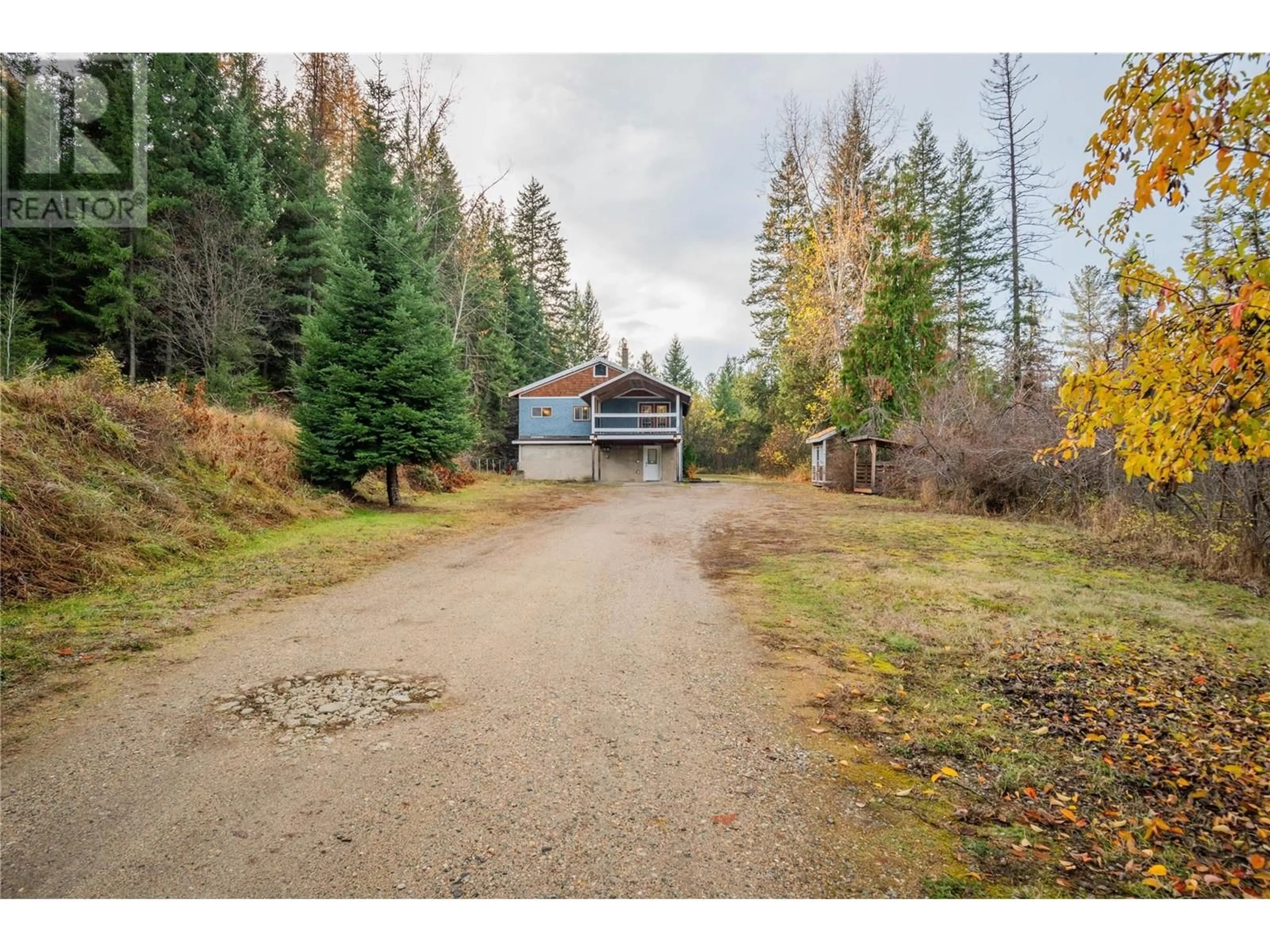 A pic from exterior of the house or condo, cottage for 102 Campbell Road, Fruitvale British Columbia V0G1L1