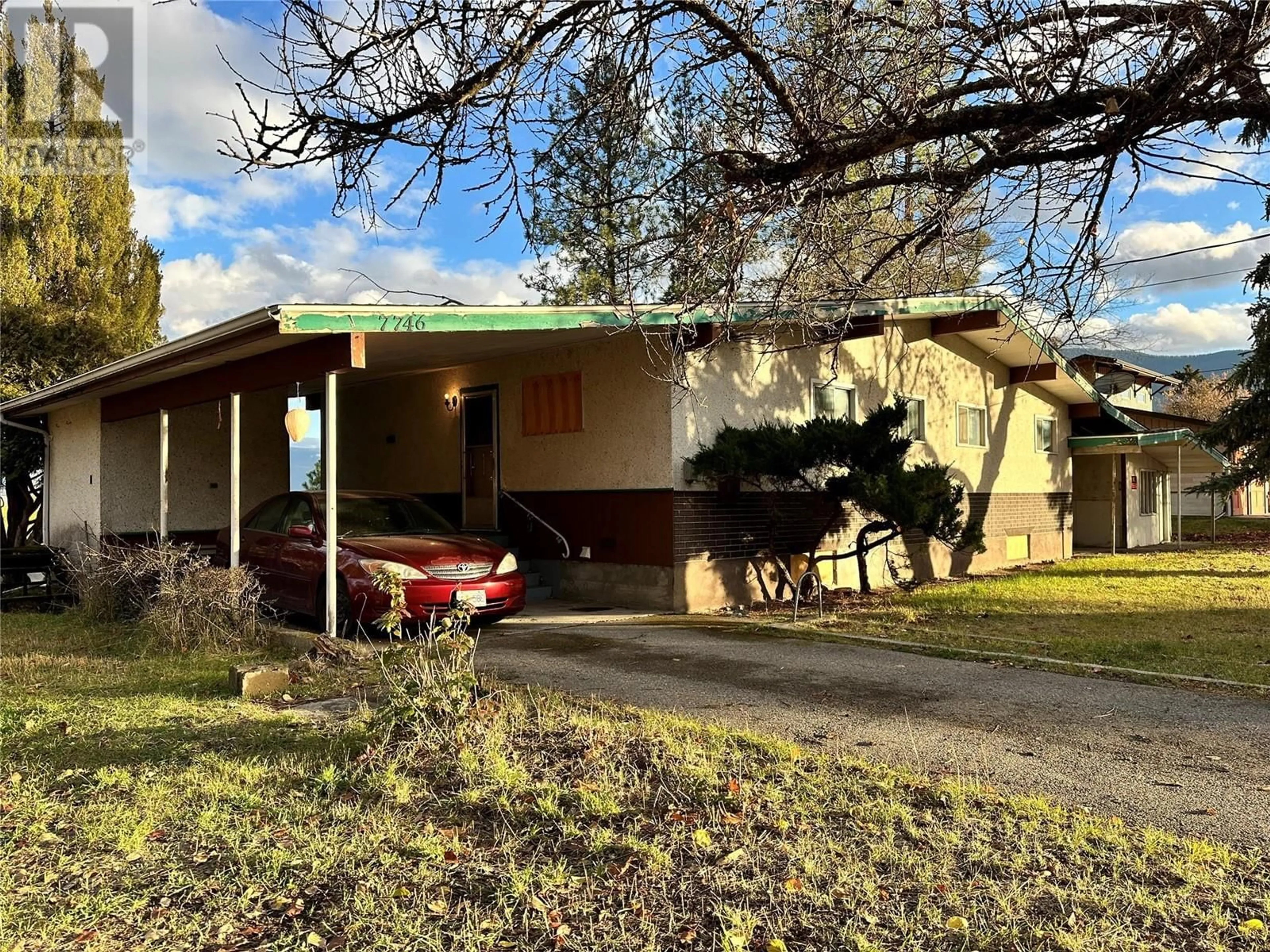 Frontside or backside of a home, the front or back of building for 7746 McCallum View Drive, Grand Forks British Columbia V0H1H0