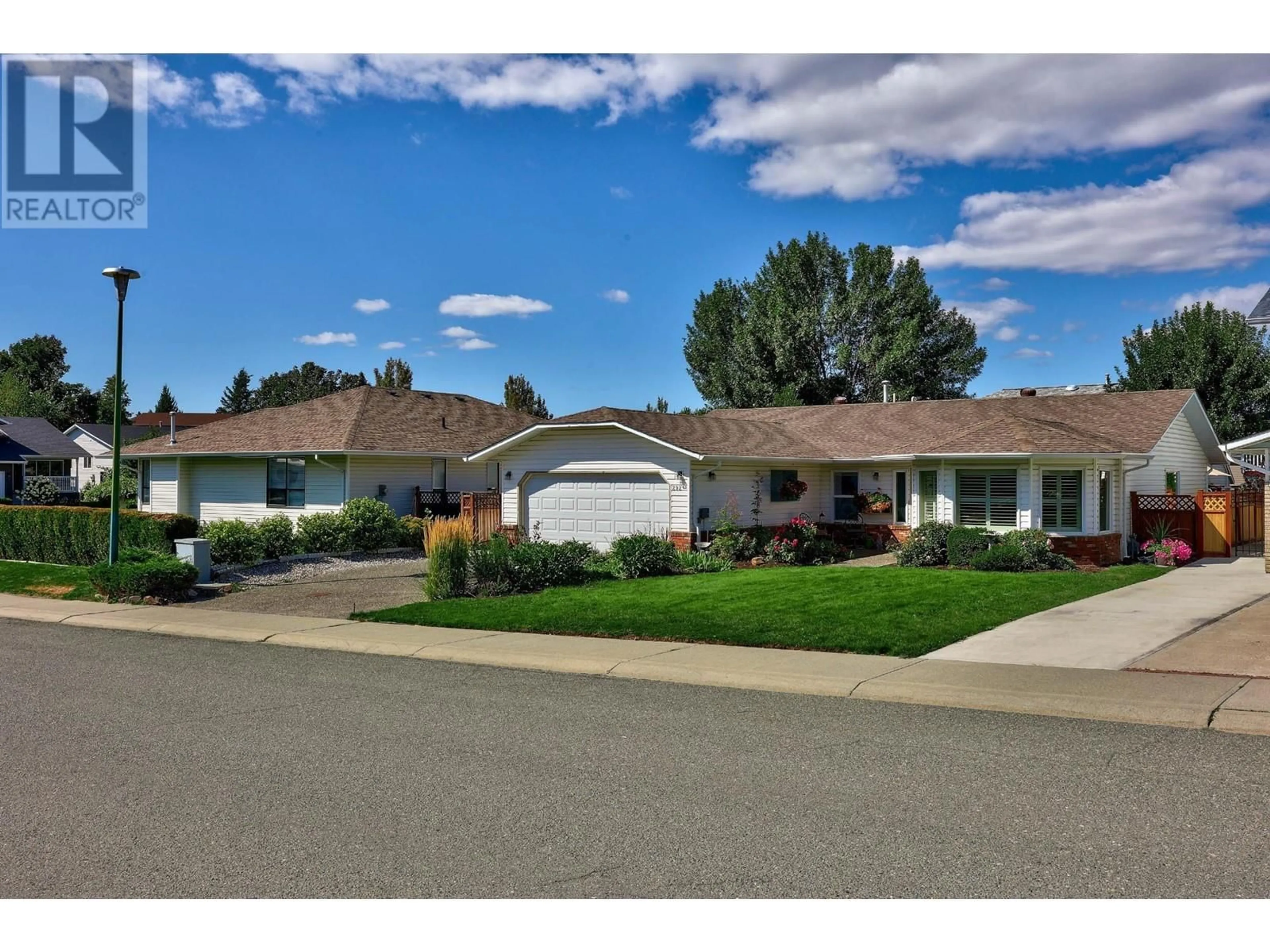 Frontside or backside of a home, the street view for 292 Chancellor Drive, Kamloops British Columbia V2E2K7