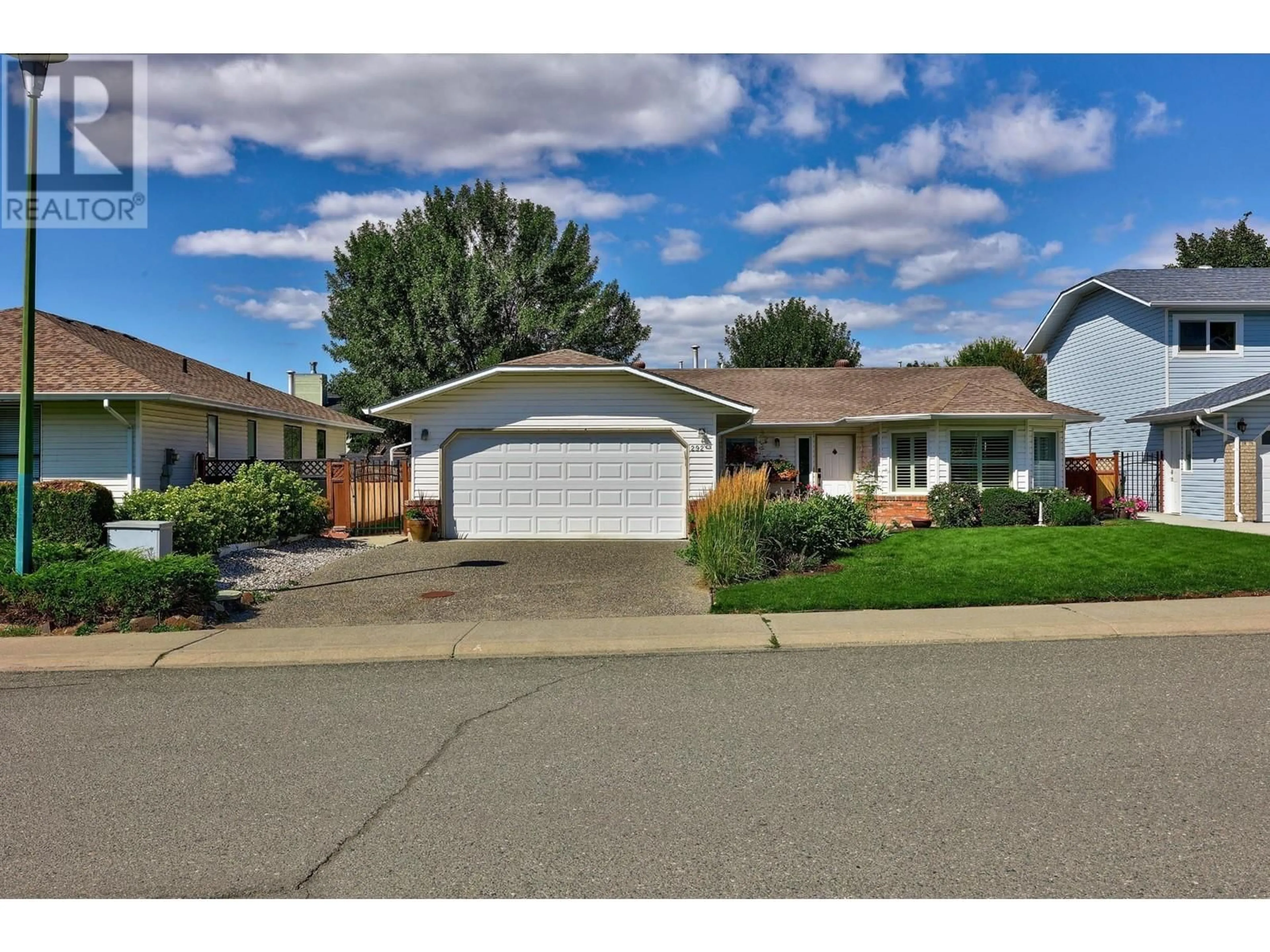 Frontside or backside of a home, the street view for 292 Chancellor Drive, Kamloops British Columbia V2E2K7