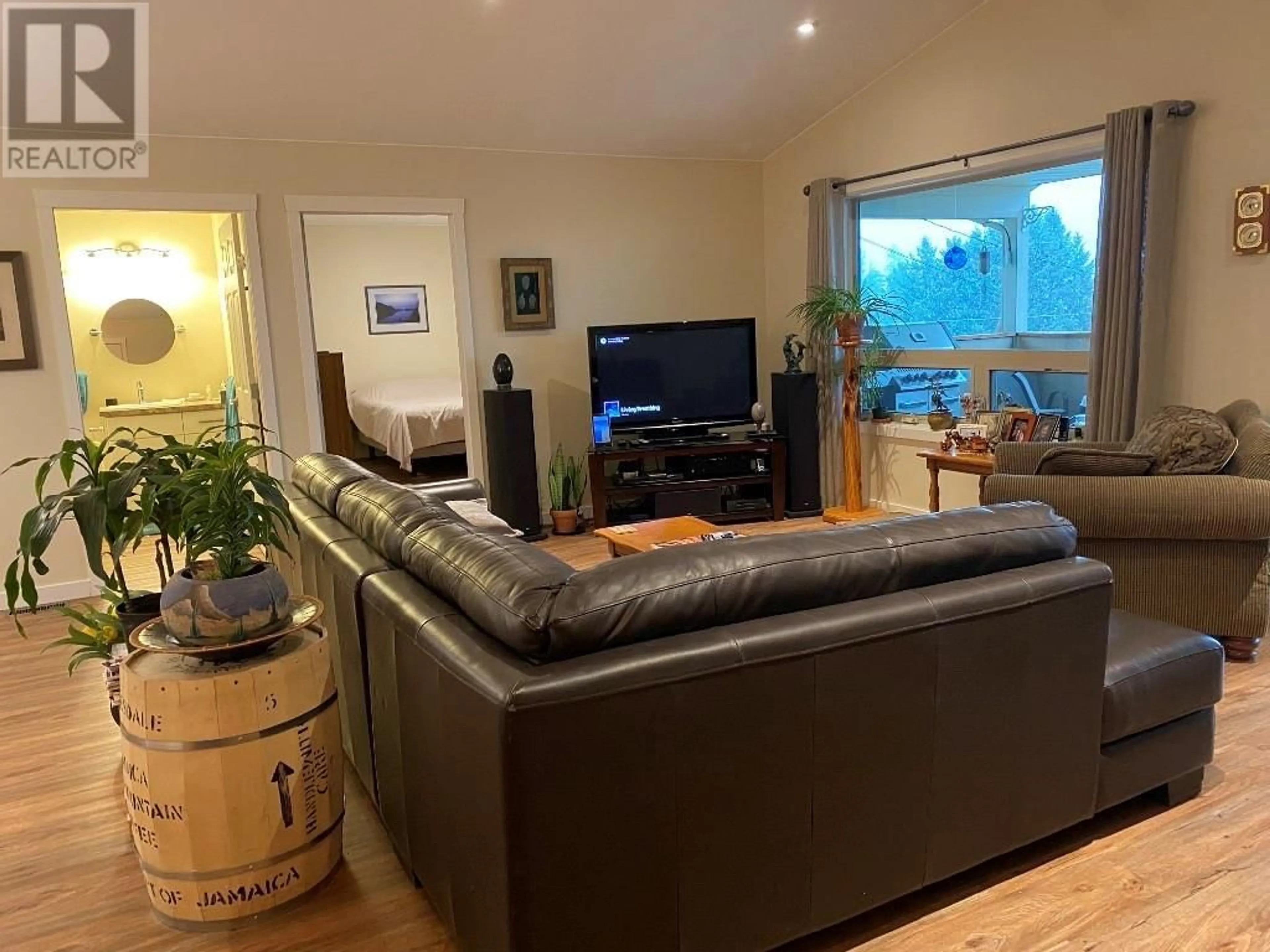 Living room, wood floors for 4045 Vale Avenue, Grand Forks British Columbia V0H1H5