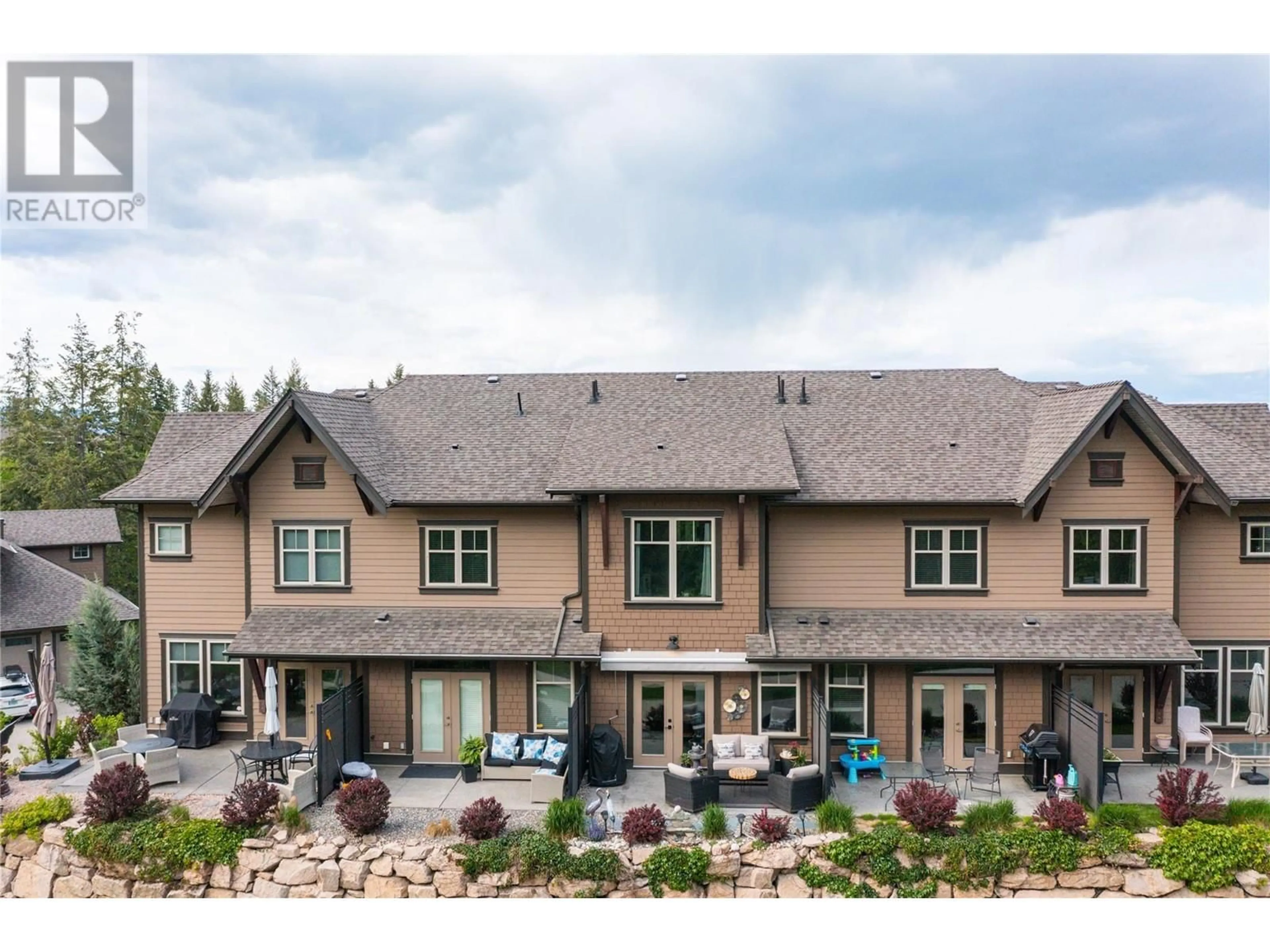 A pic from outside/outdoor area/front of a property/back of a property/a pic from drone, mountain view for 37 - 333 LONGSPOON DRIVE, Vernon British Columbia V1H2L1