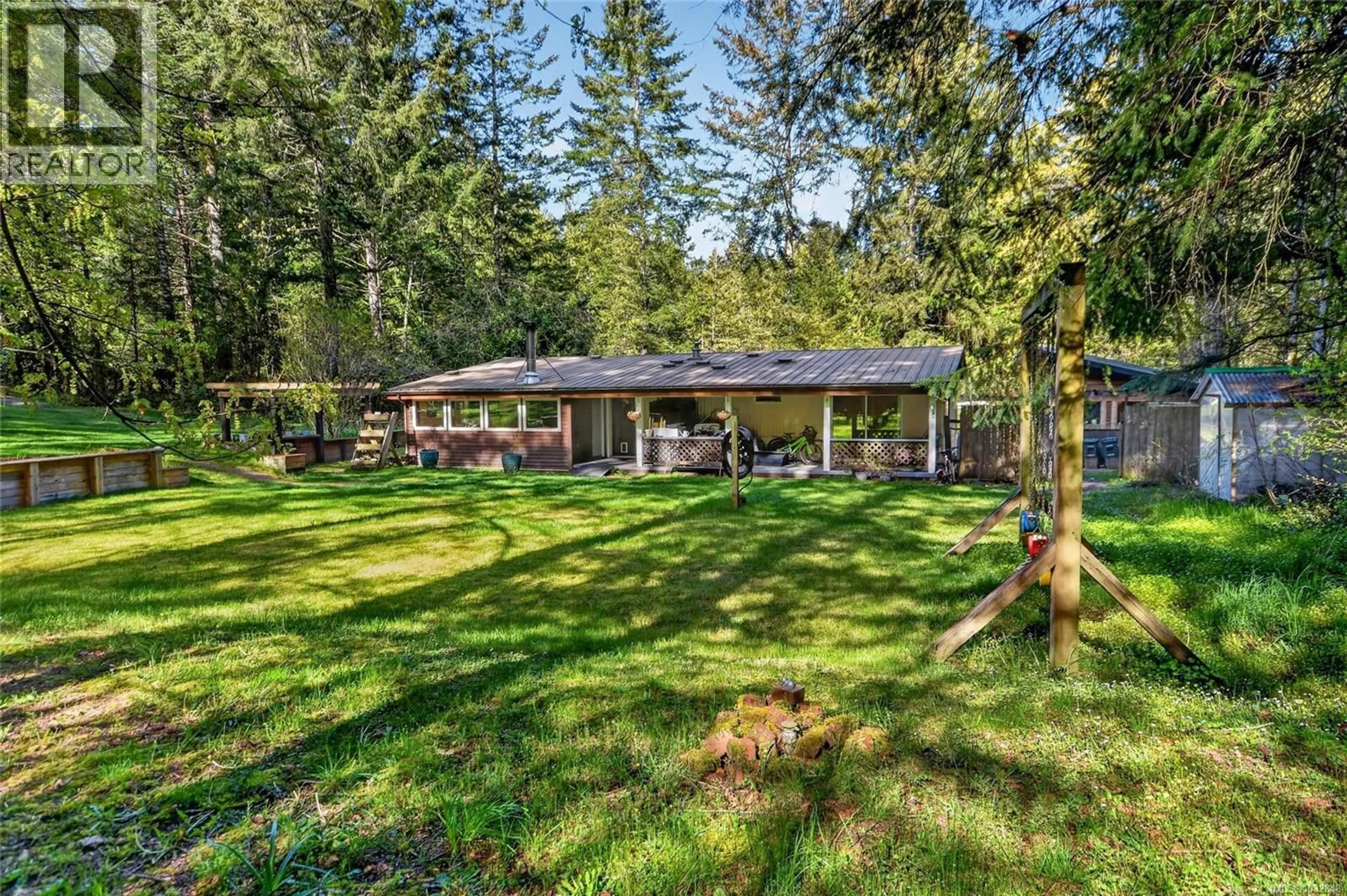 A pic from outside/outdoor area/front of a property/back of a property/a pic from drone, unknown for 1208 NORTH ROAD, Gabriola Island British Columbia V0R1X3