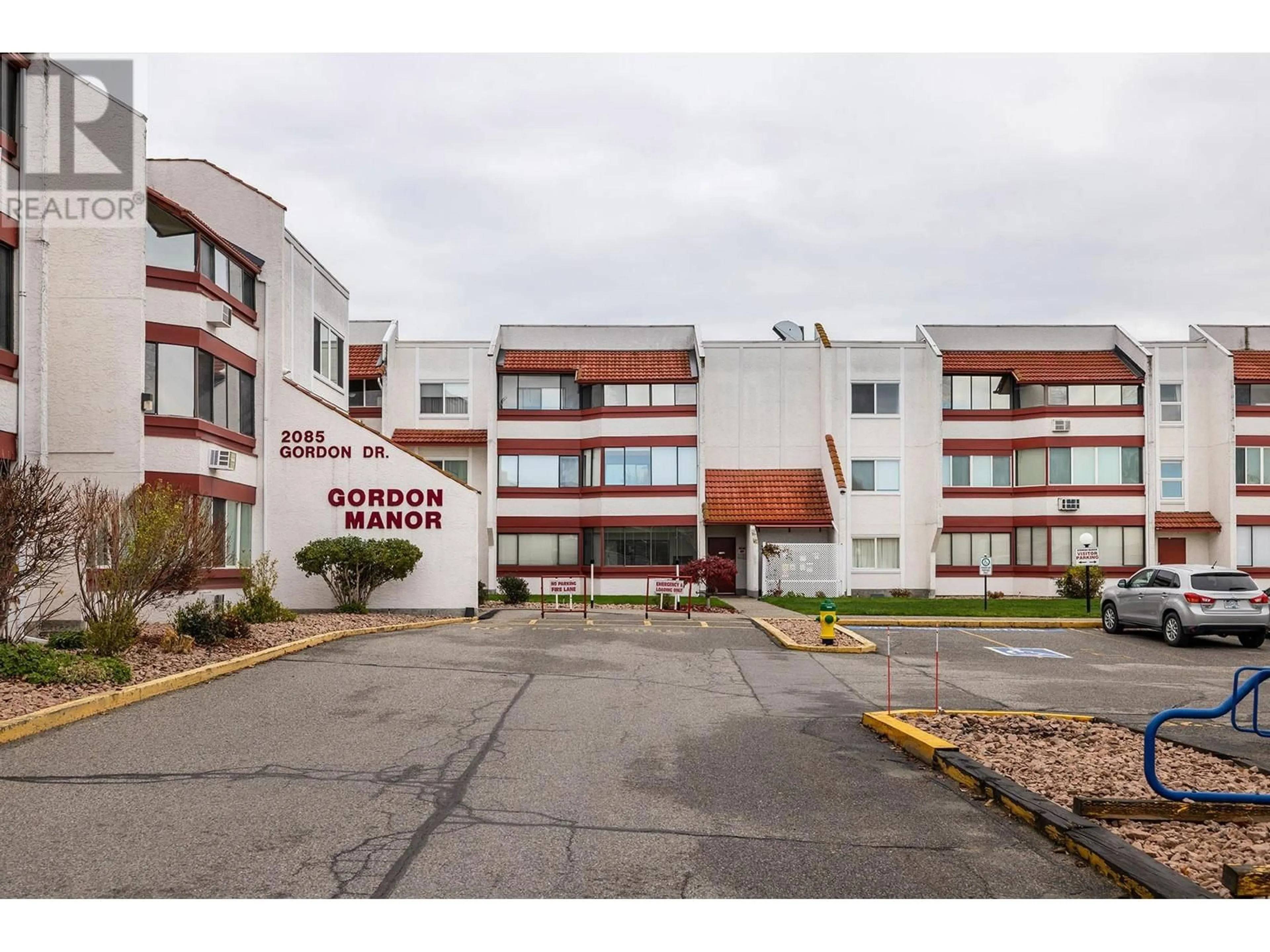 A pic from exterior of the house or condo, the front or back of building for 2085 Gordon Drive Unit# 215, Kelowna British Columbia