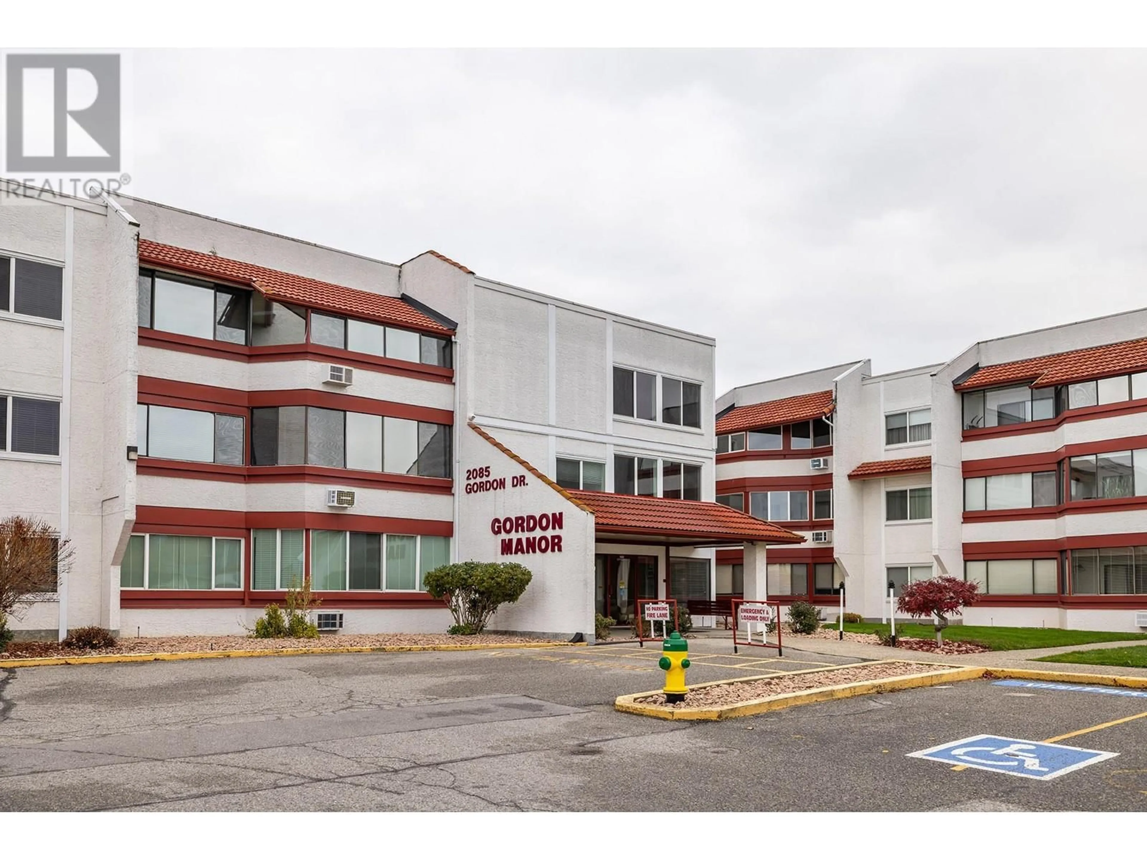 A pic from exterior of the house or condo, the front or back of building for 2085 Gordon Drive Unit# 215, Kelowna British Columbia