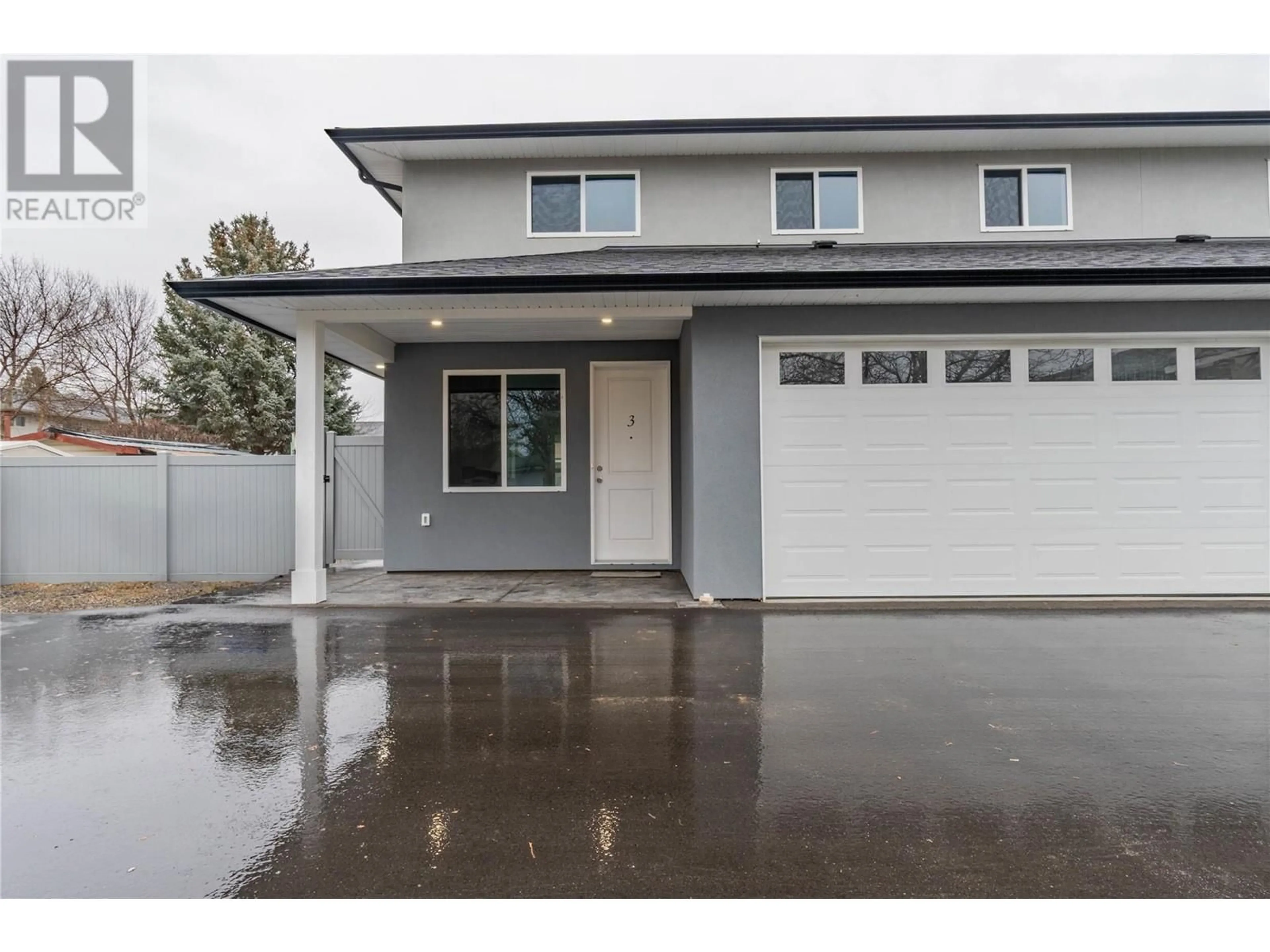 Indoor garage, cement floor for 5830 OKANAGAN Street Unit# 103, Oliver British Columbia V0H1T9