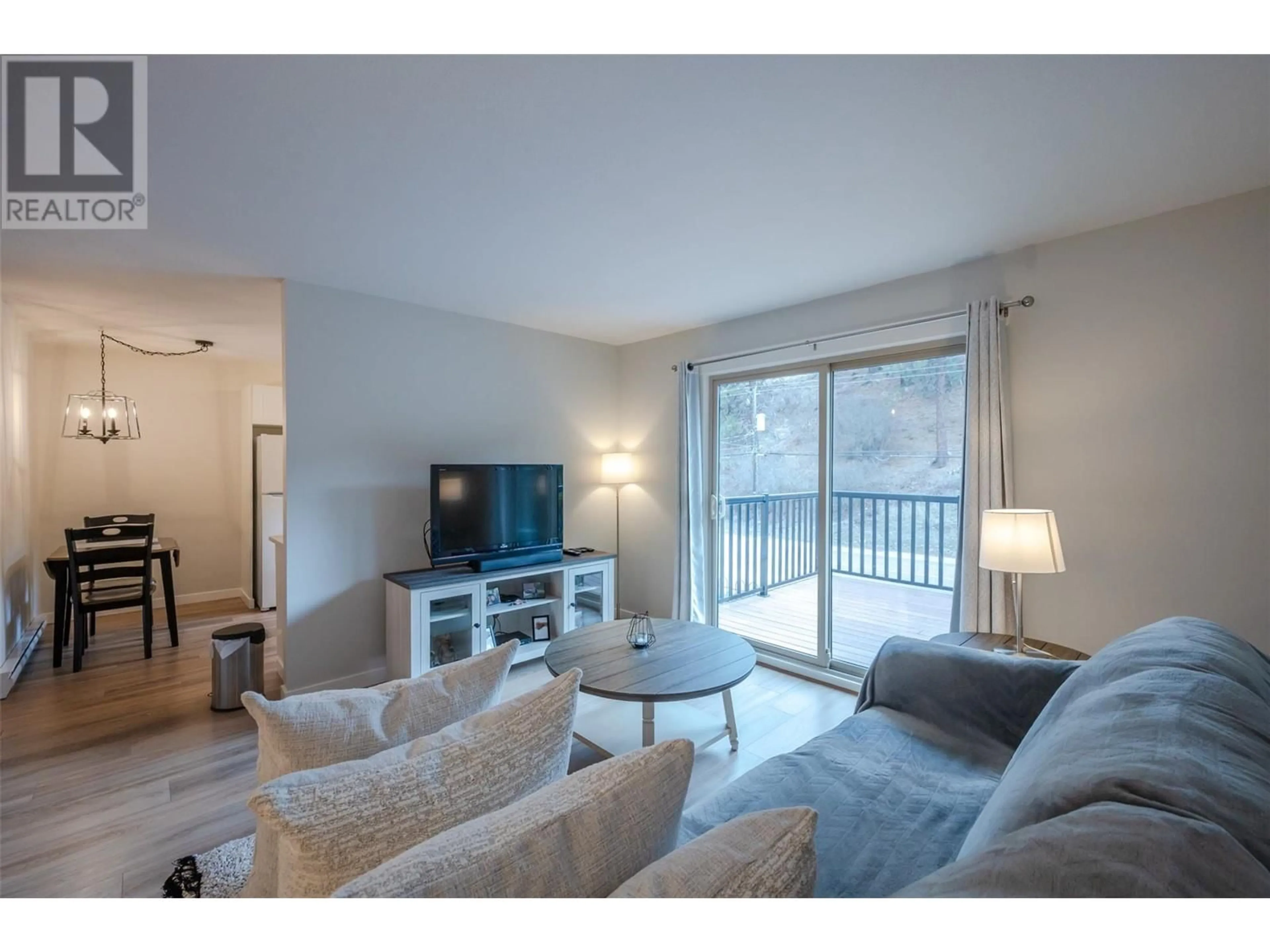 Living room for 11318 Jubilee Road W Unit# 2, Summerland British Columbia V0H1Z0