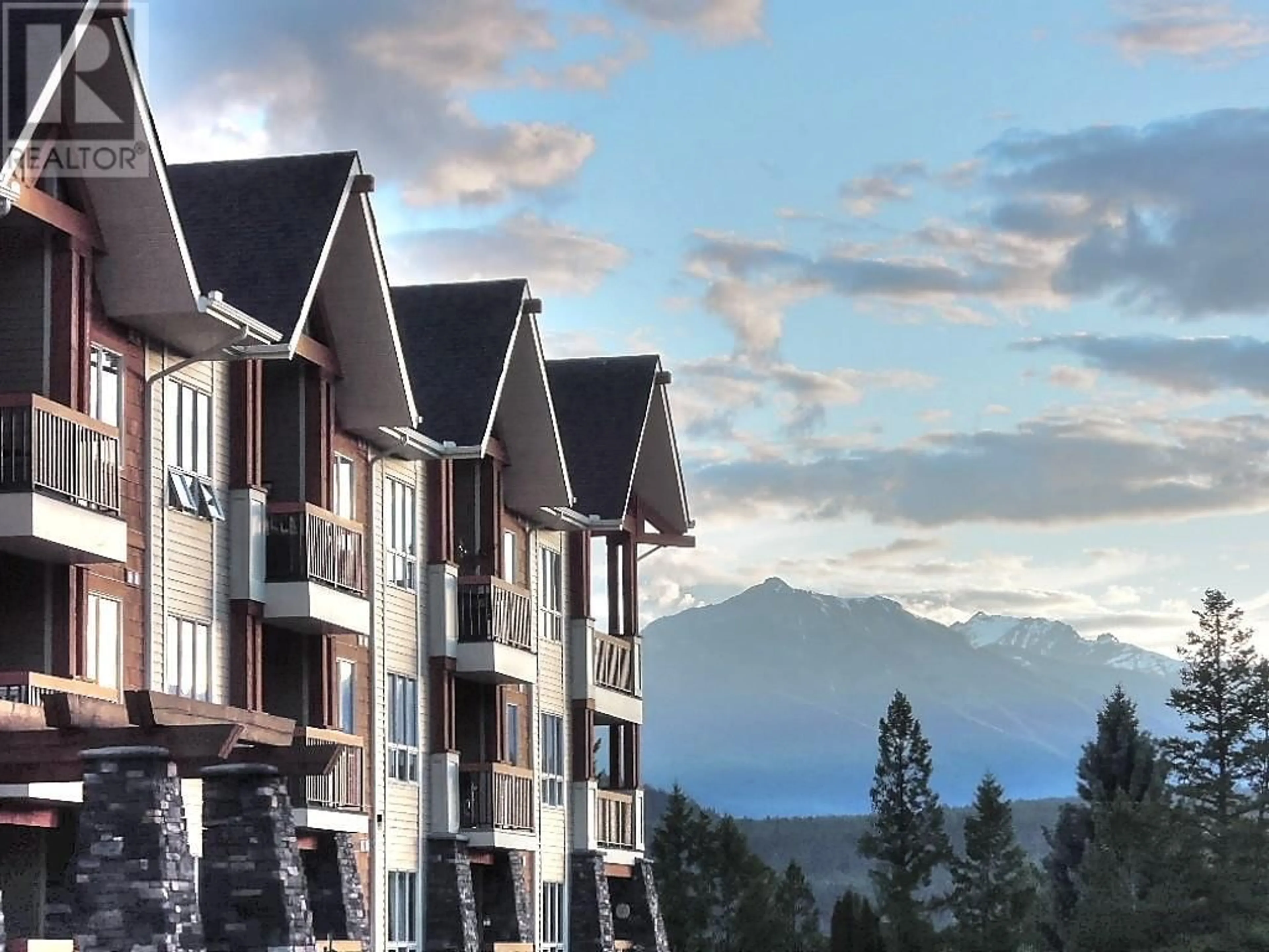 A pic from exterior of the house or condo, the view of mountain for 7495 Columbia Avenue Unit# 1107, Radium Hot Springs British Columbia V0A1M0