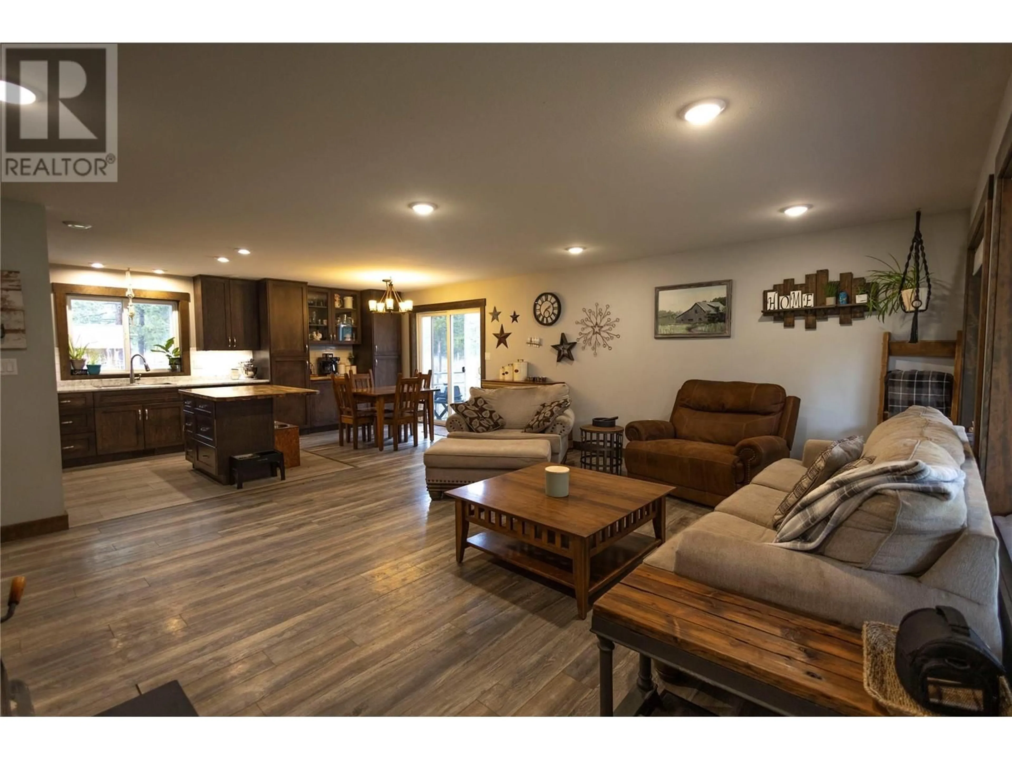 Living room, wood floors for 2098 PRINCETON/S'LAND Road, Princeton British Columbia V0X1W0