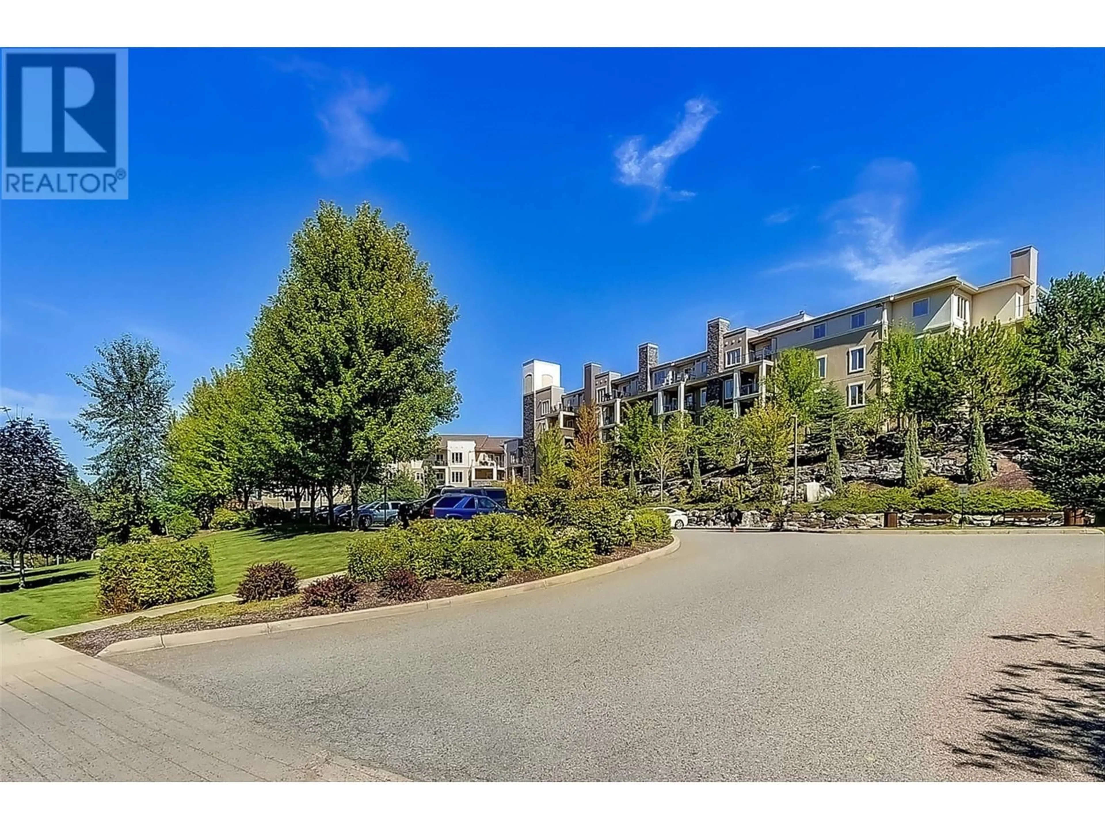A pic from outside/outdoor area/front of a property/back of a property/a pic from drone, unknown for 1414 - 1875 COUNTRY CLUB DRIVE, Kelowna British Columbia V1V2W7