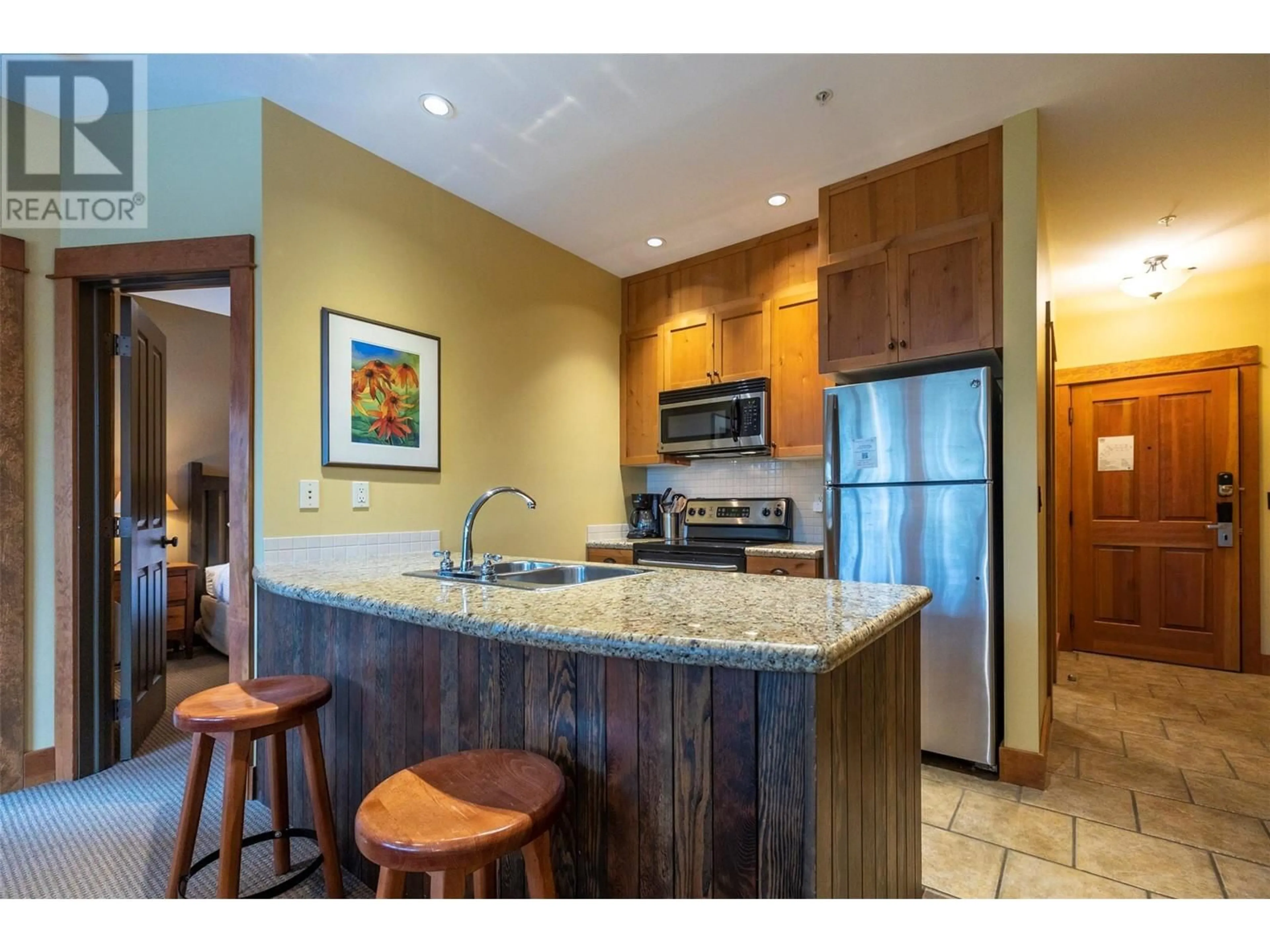 Standard kitchen for 4559 TIMBERLINE Crescent Unit# 632A, Fernie British Columbia V0B1M5