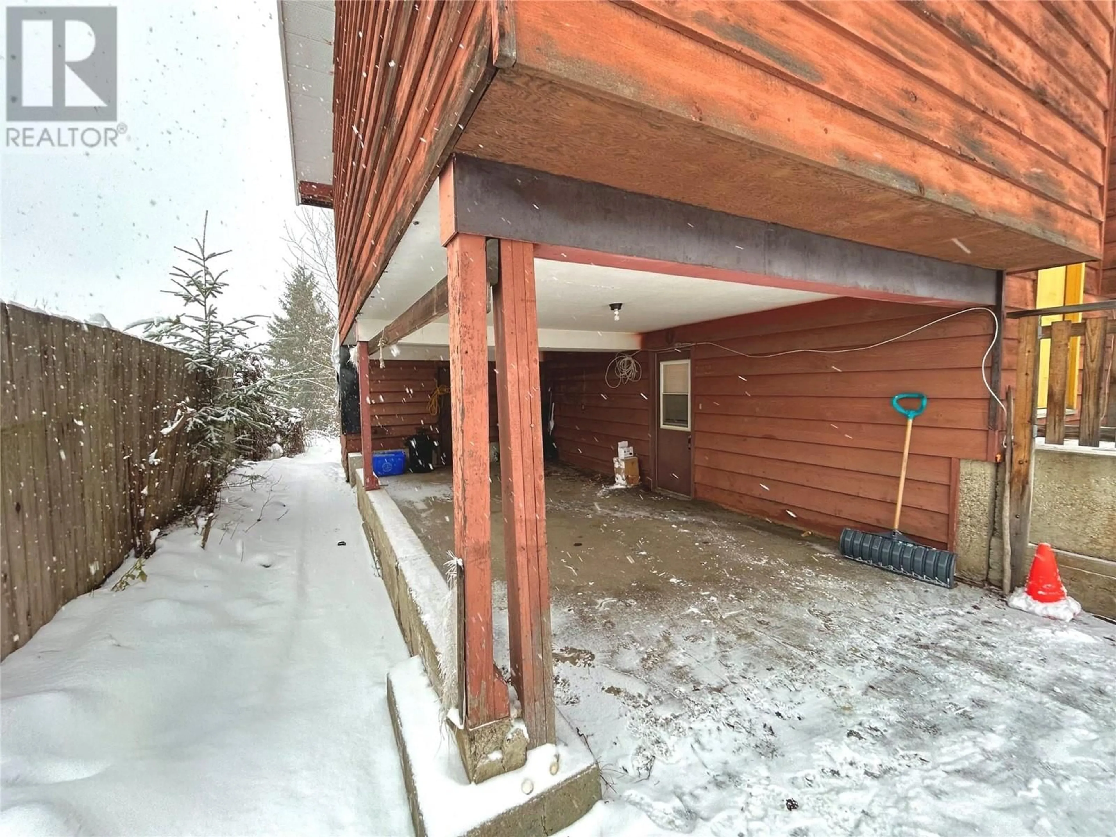 A pic from exterior of the house or condo, cottage for 2203 Third Avenue, Rossland British Columbia V0G1Y0