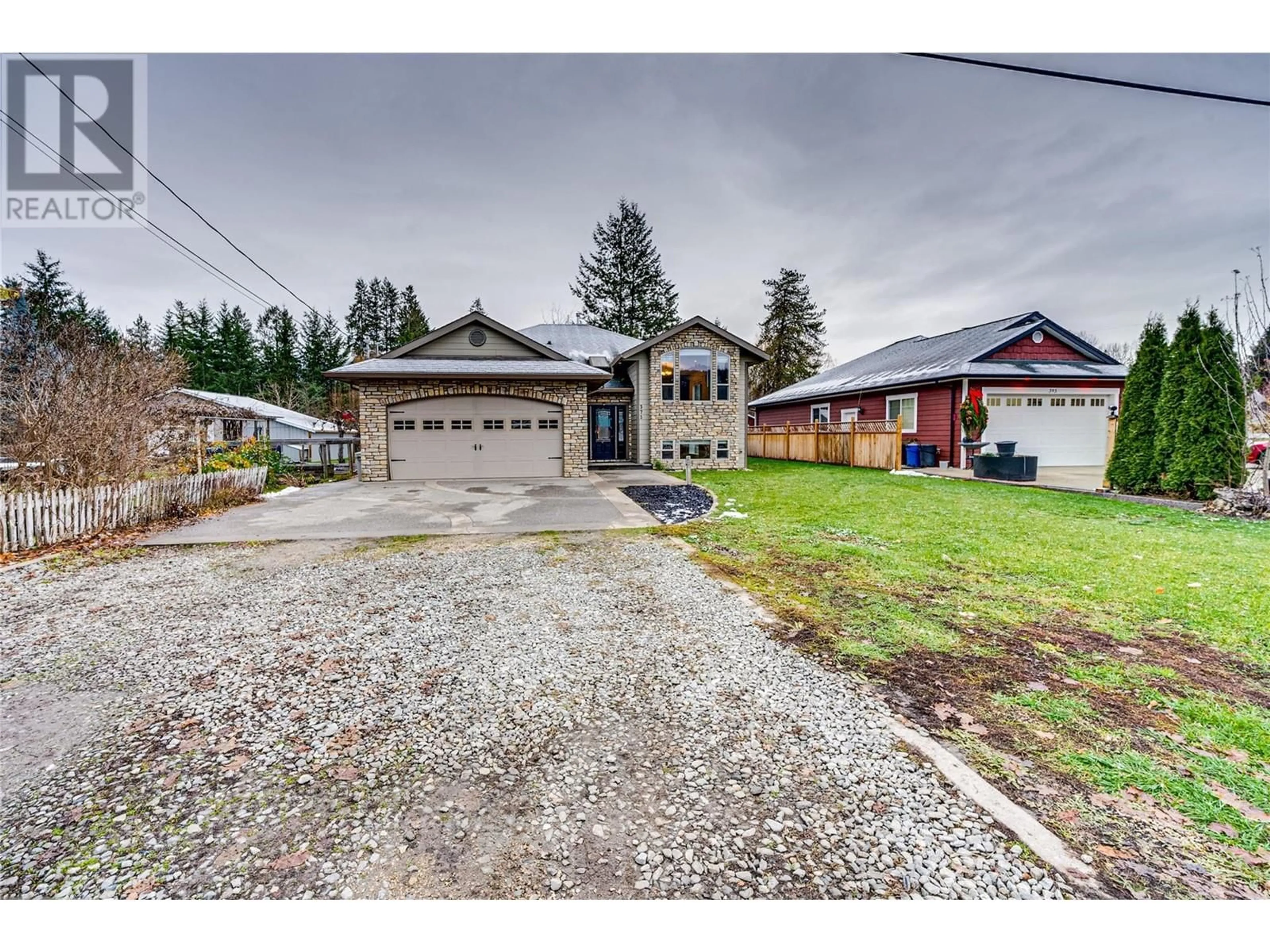 Frontside or backside of a home, the street view for 375 Fourth Avenue, Grindrod British Columbia V0E1Y0