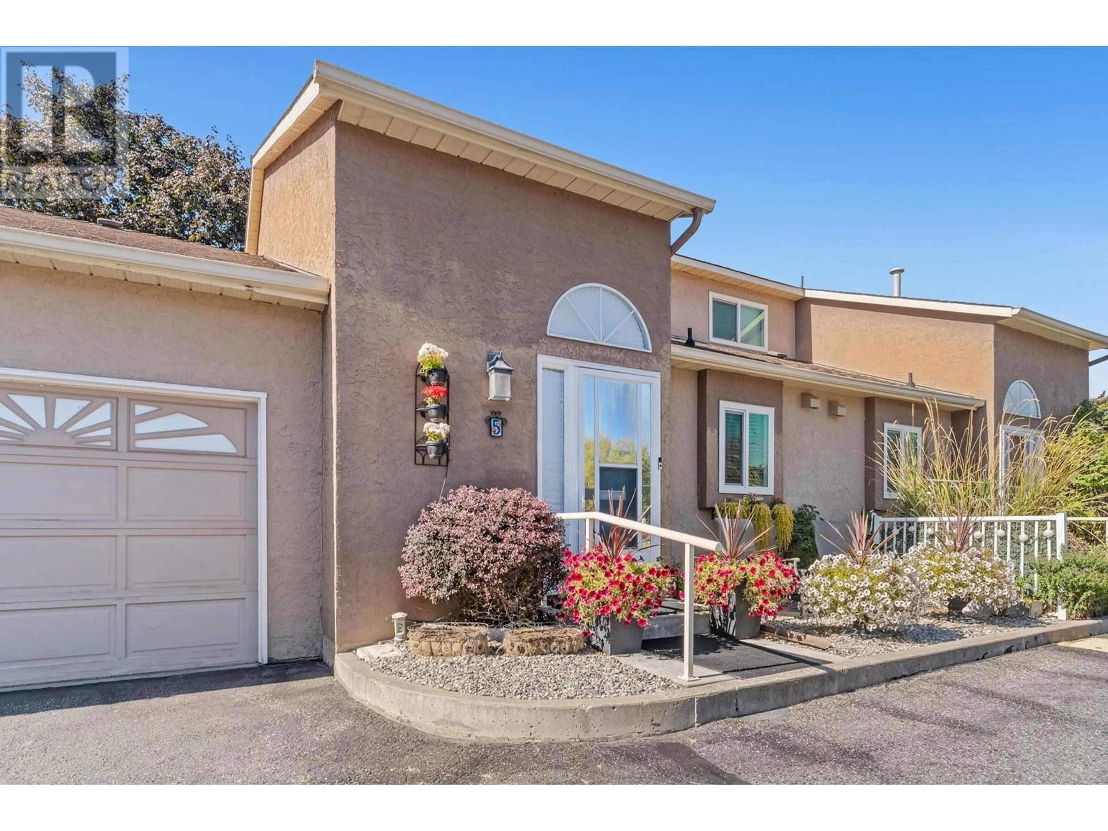 Unknown for 5 - 190 MCINTOSH ROAD, Kelowna British Columbia V1X2C4