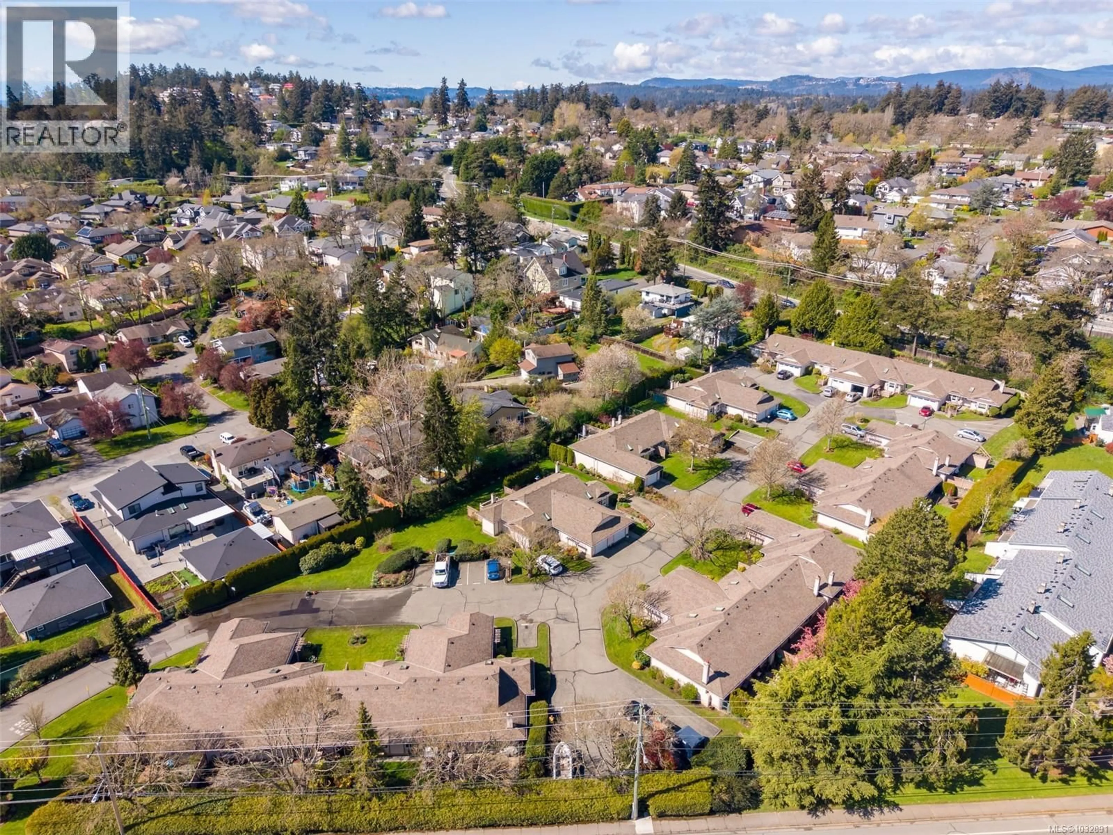 A pic from outside/outdoor area/front of a property/back of a property/a pic from drone, unknown for 20 - 4120 INTERURBAN ROAD, Saanich British Columbia V8Z6W7