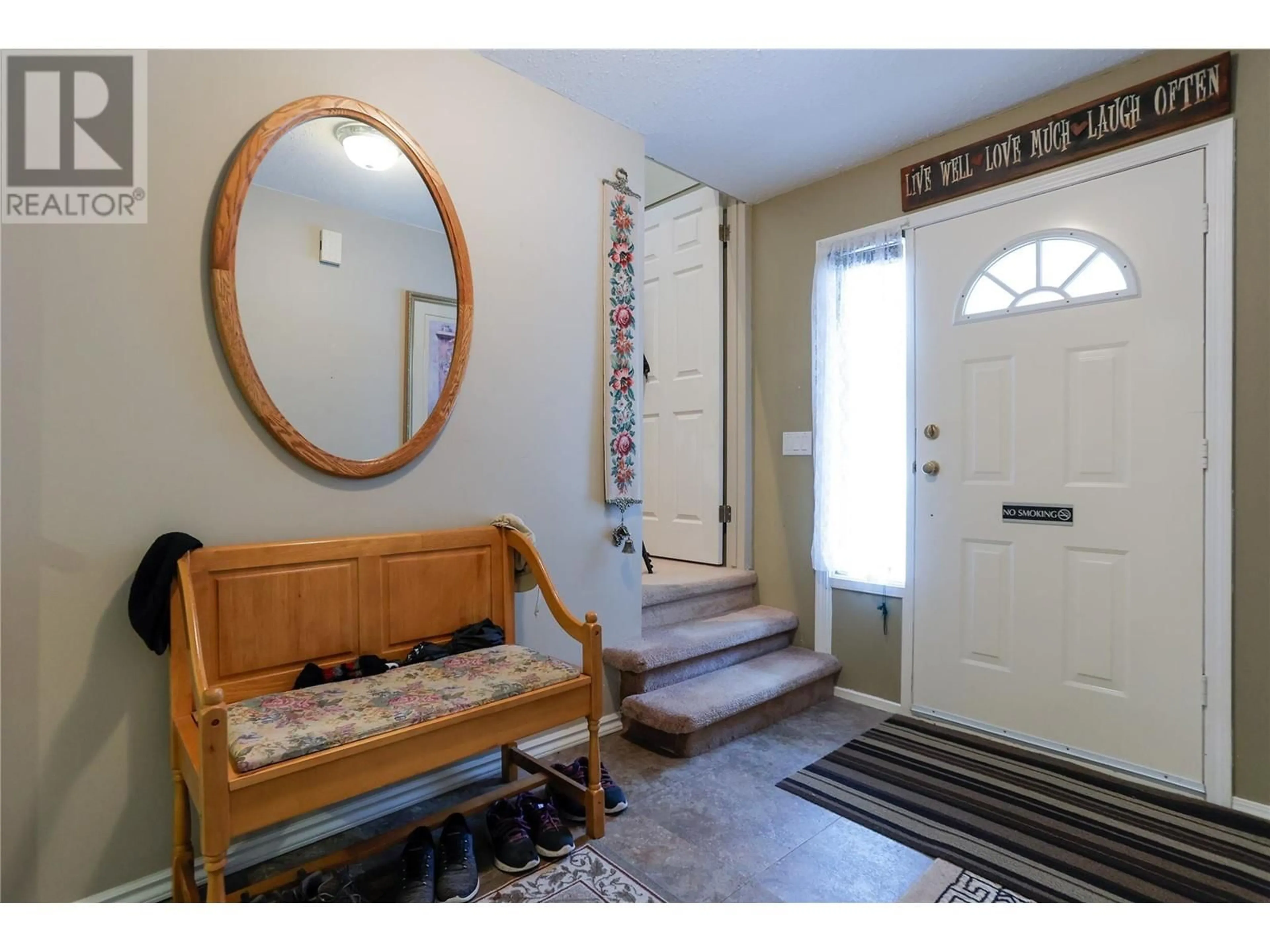 Indoor entryway, wood floors for 516 7TH Street, Kaslo British Columbia V0G1M0