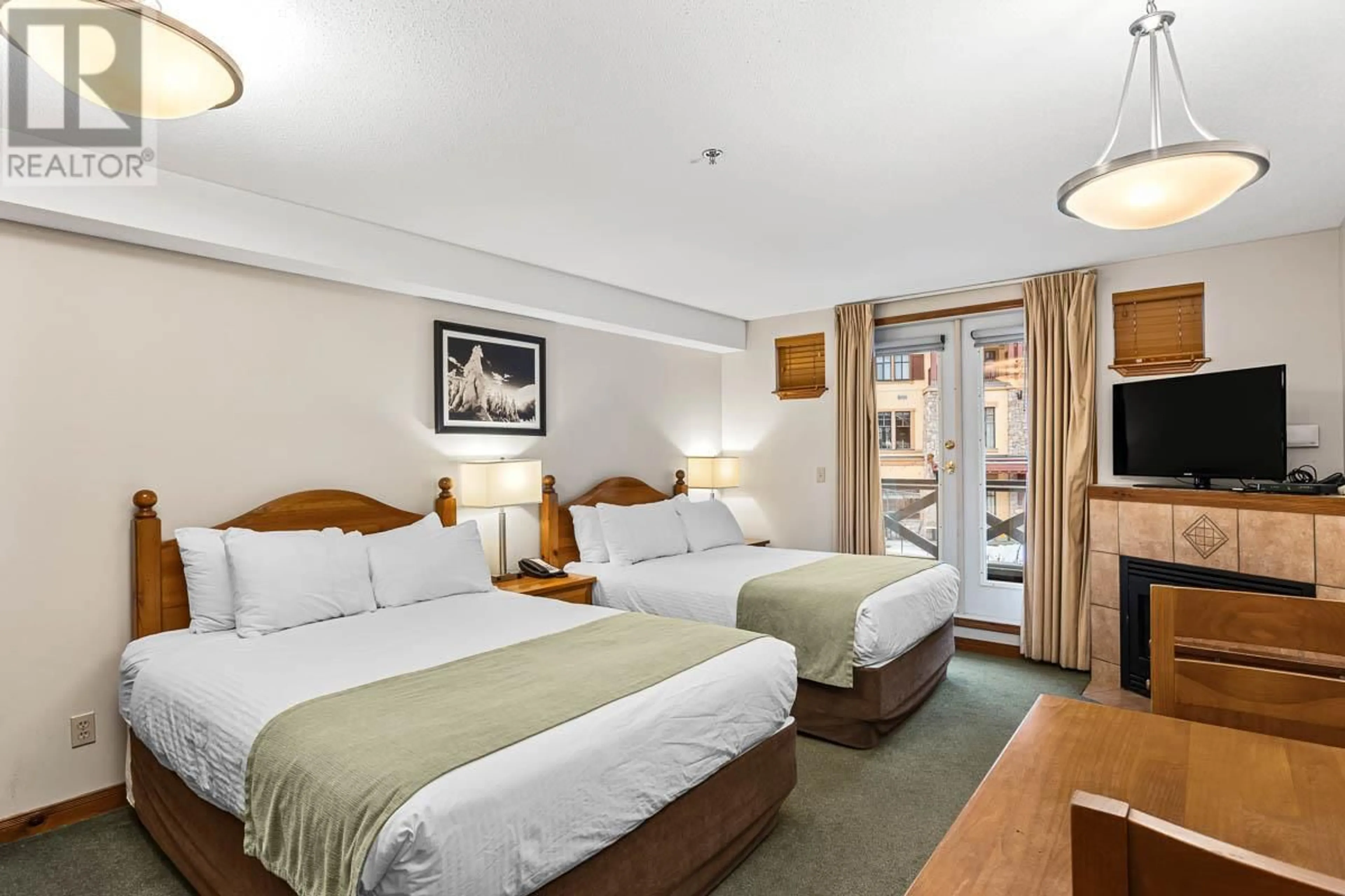A pic of a room for 302 - 3160 CREEKSIDE WAY, Sun Peaks British Columbia V0E5N0