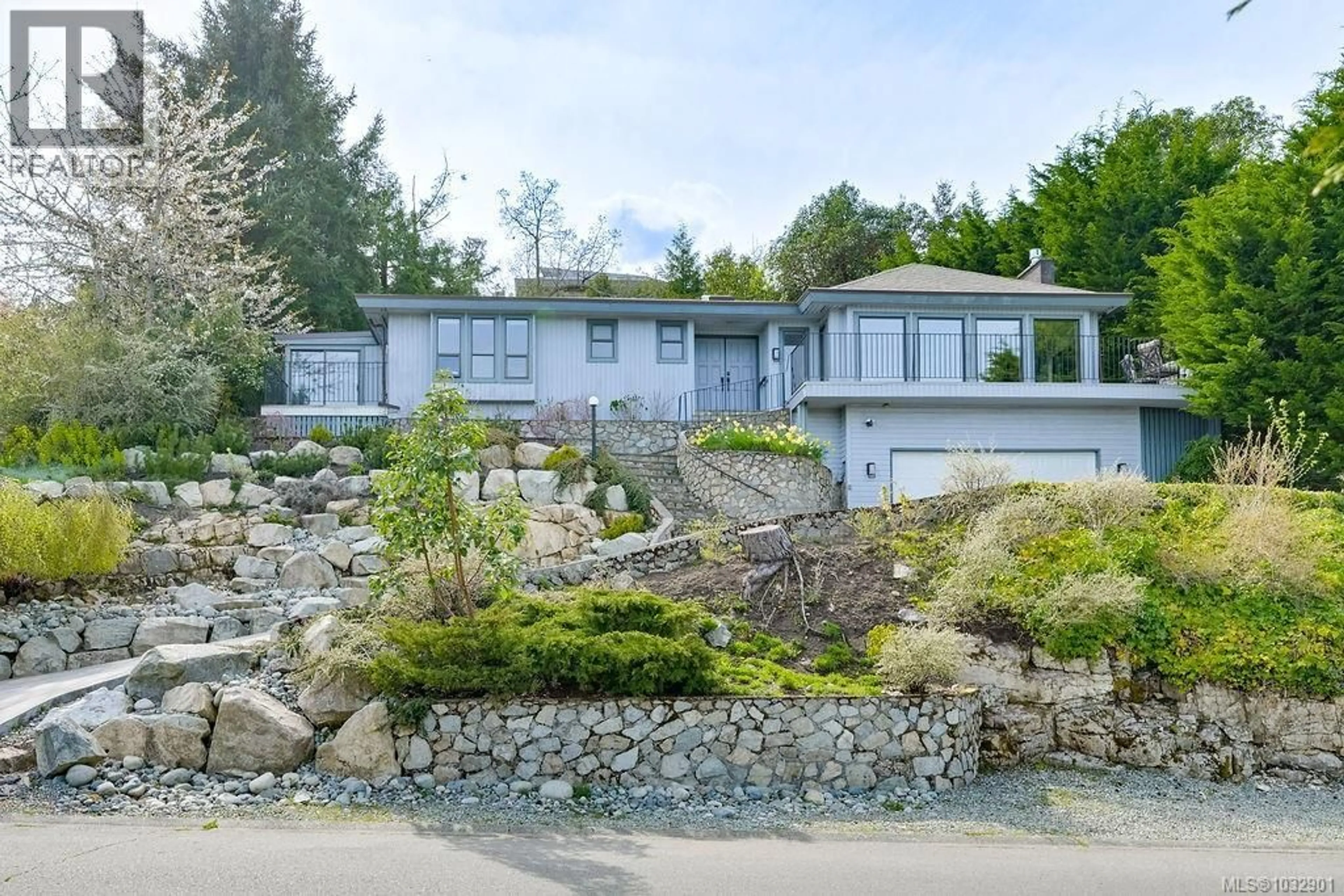 Unknown for 8870 FOREST PARK DRIVE, North Saanich British Columbia V8L4E9