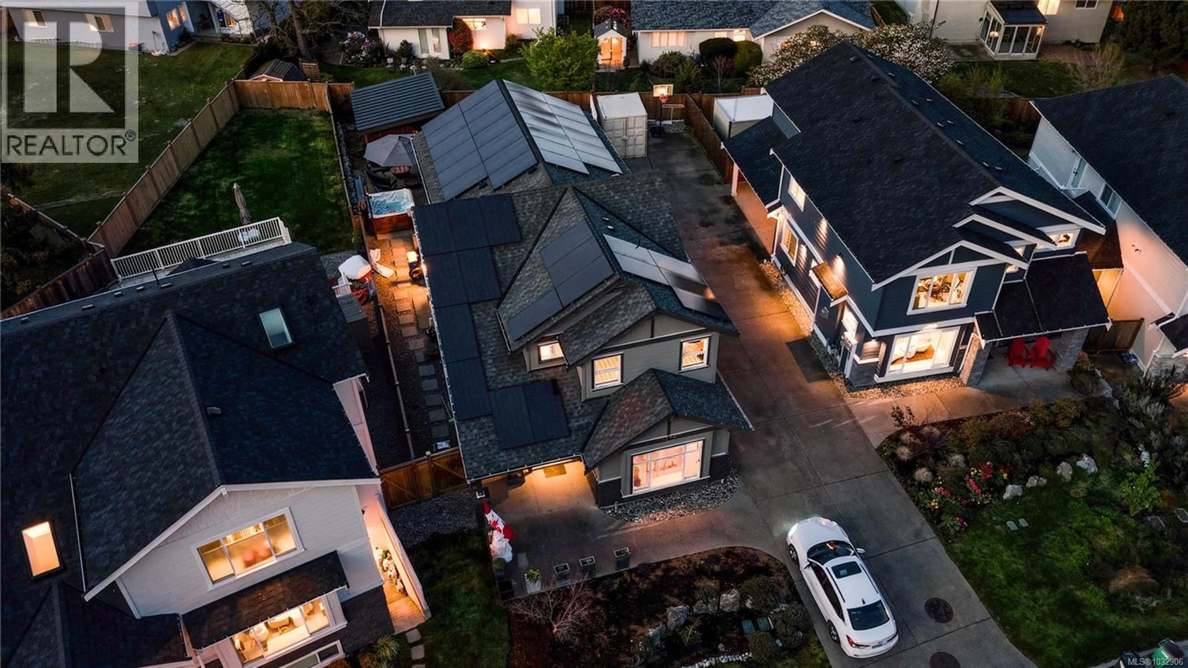 A pic from outside/outdoor area/front of a property/back of a property/a pic from drone, street for 4255 PULLET PLACE, Saanich British Columbia V8X2N3