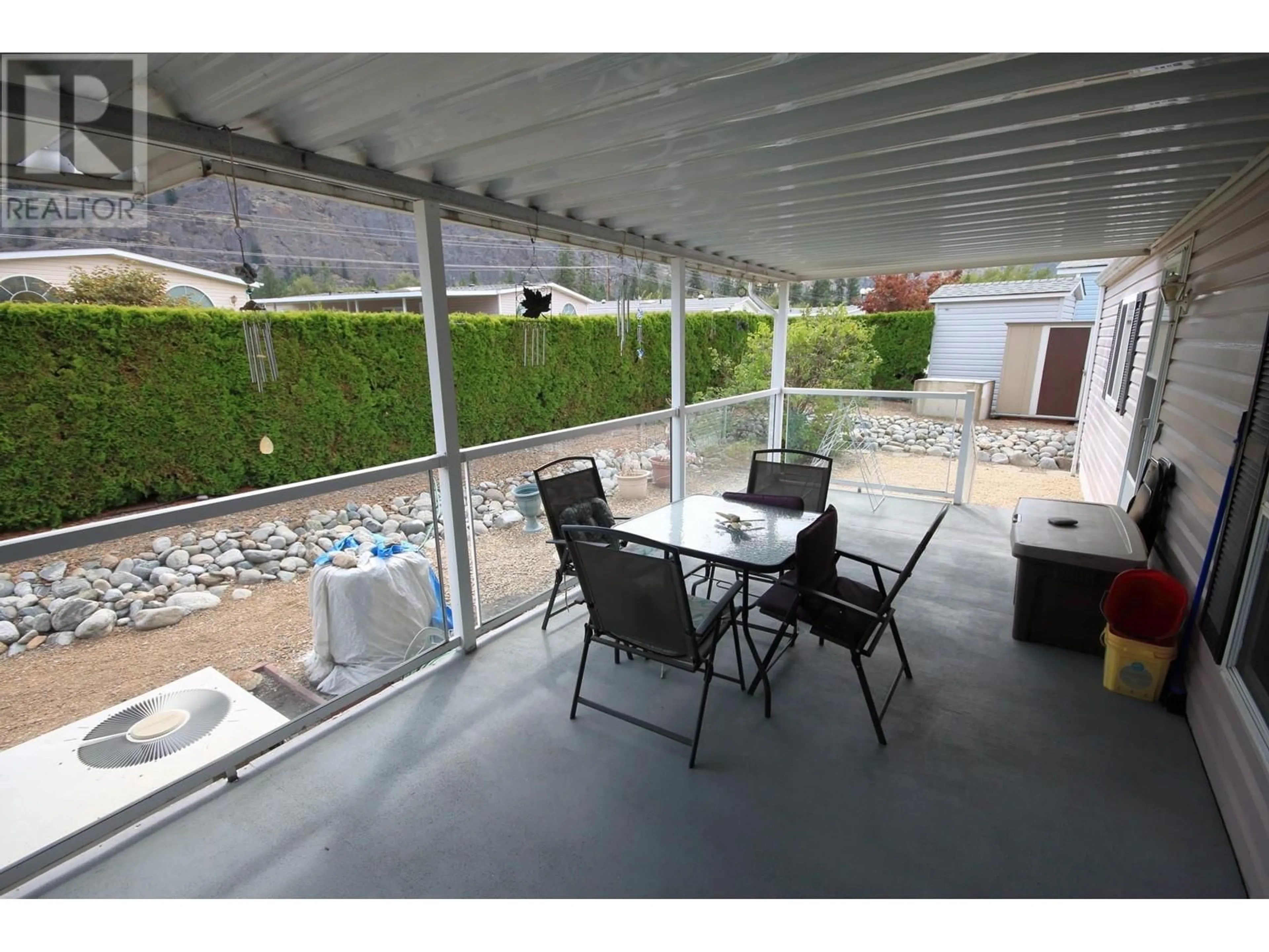Patio, cottage for 33 - 8598 HWY 97 OTHER, Oliver British Columbia V0H1T2