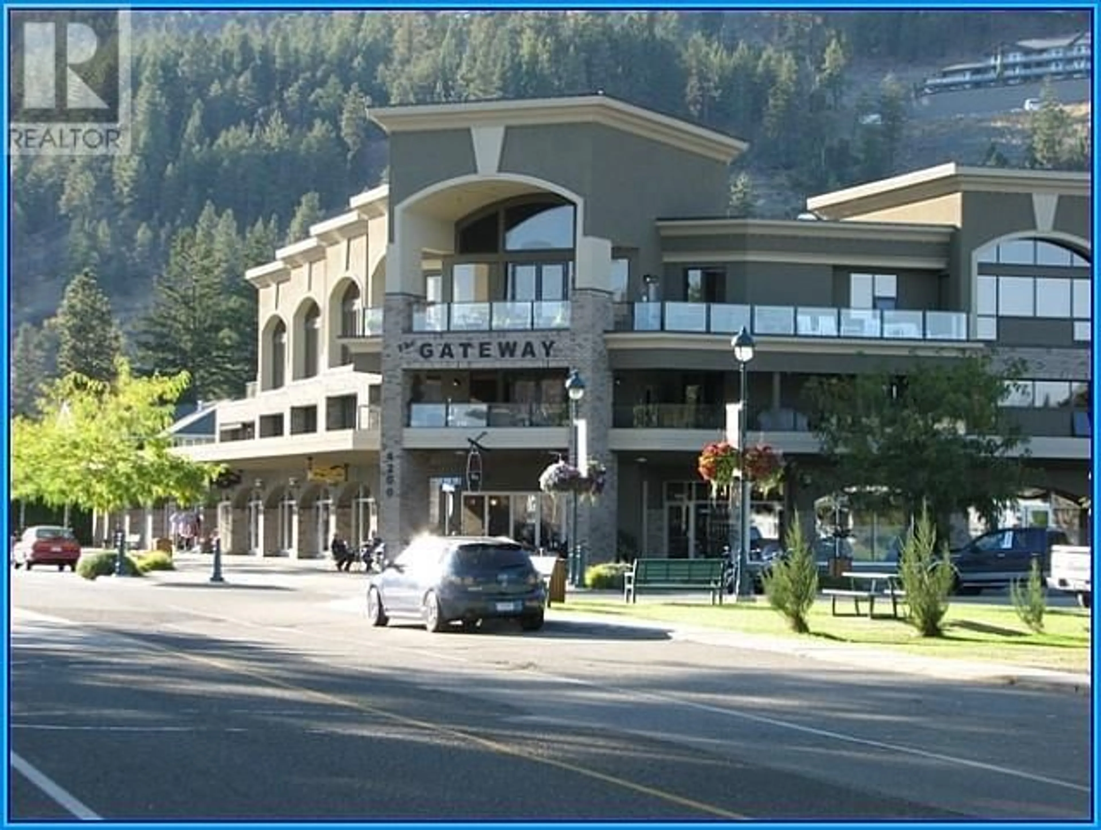 Lobby for 105A - 4200 BEACH AVENUE, Peachland British Columbia V0H1X6