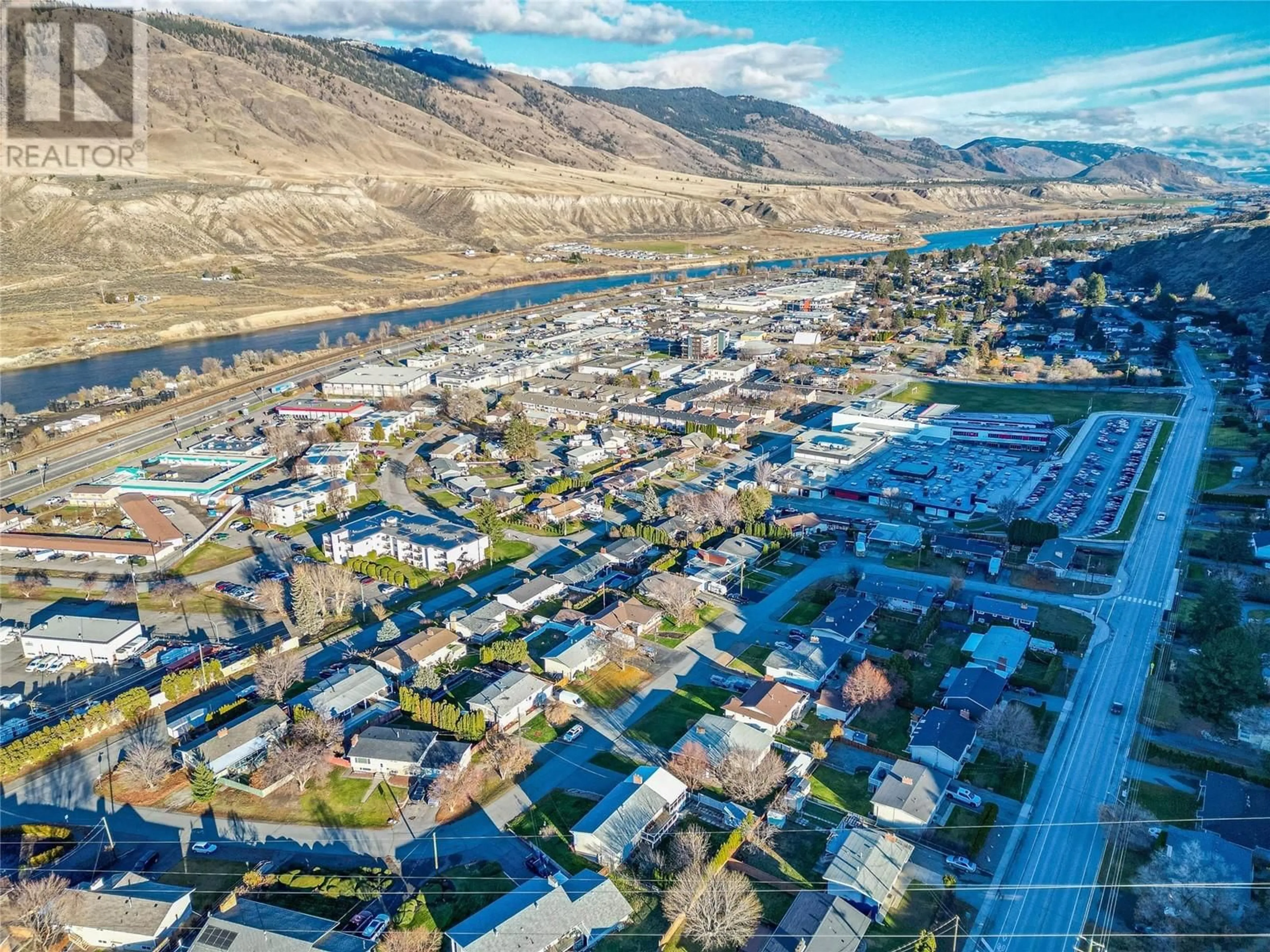 A pic from outside/outdoor area/front of a property/back of a property/a pic from drone, mountain view for 1937 CARDINAL Drive, Kamloops British Columbia V2C4H5