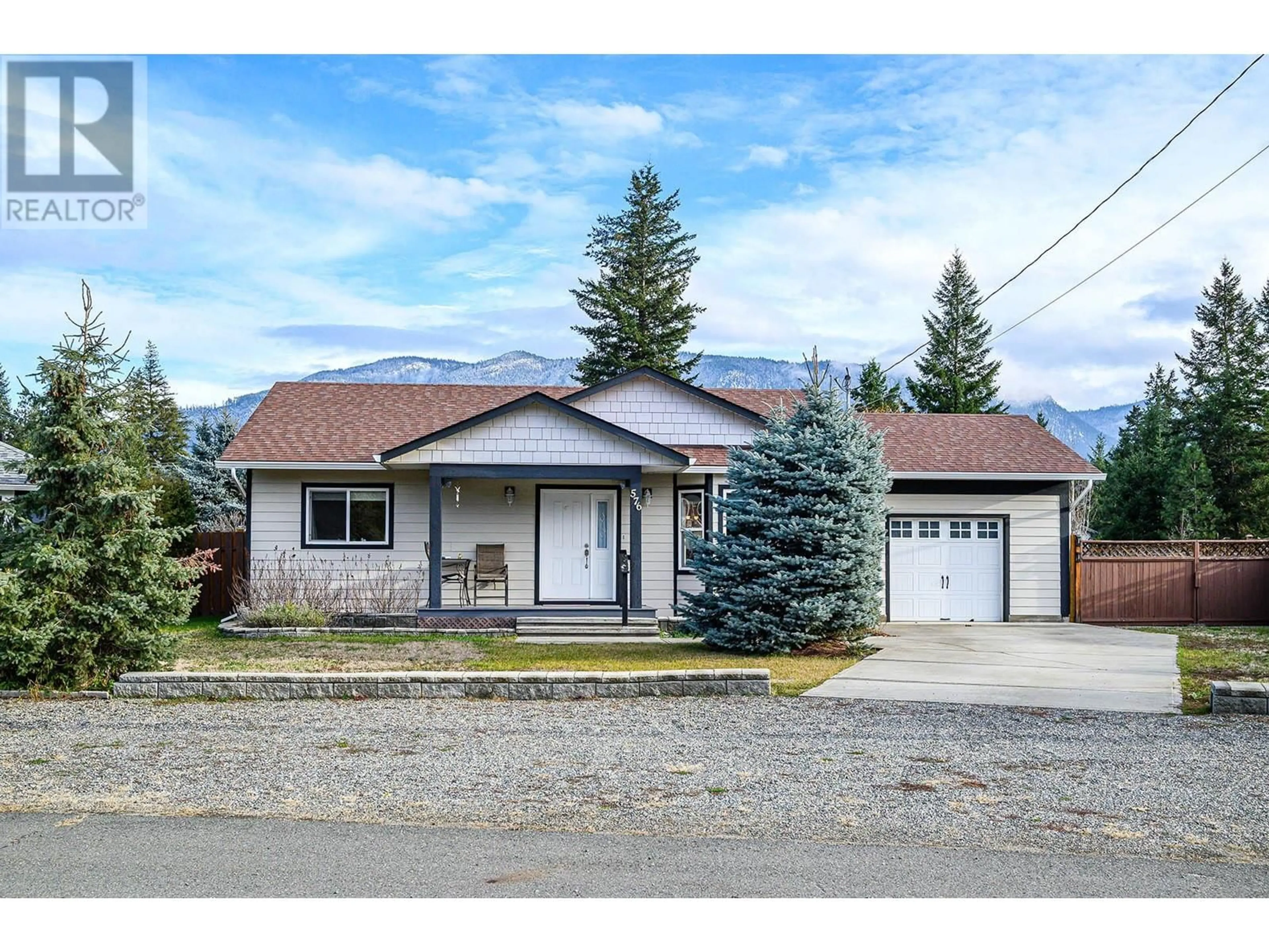 Frontside or backside of a home, cottage for 576 MCLEAN Road Lot# 20, Barriere British Columbia V0E1E0