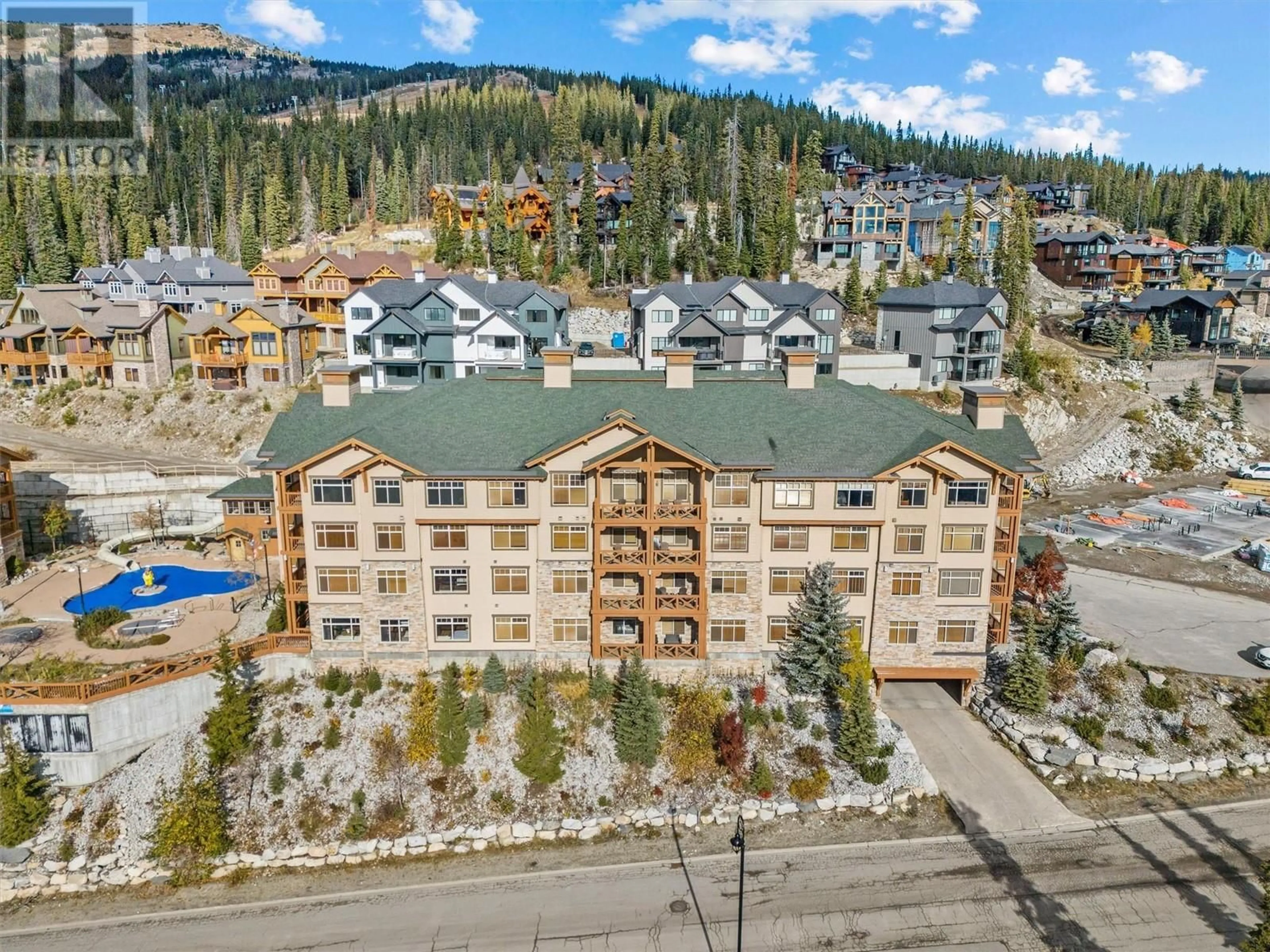 A pic from exterior of the house or condo, the front or back of building for 255 Feathertop Way Unit# 305/305A, Big White British Columbia V1P1T4